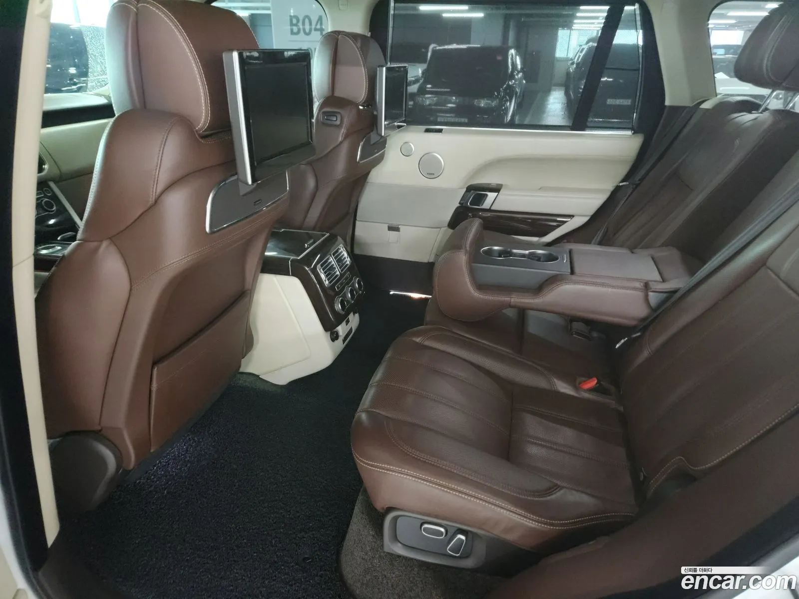 Land Rover Range Rover 2015 — 17