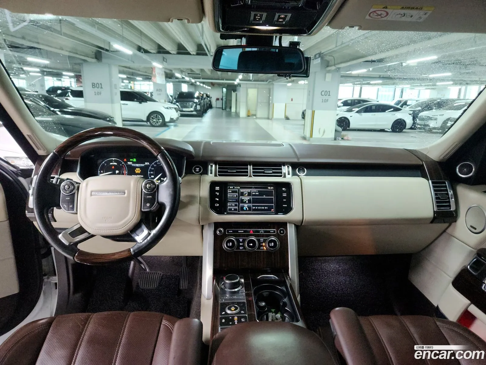Land Rover Range Rover 2015 — 18