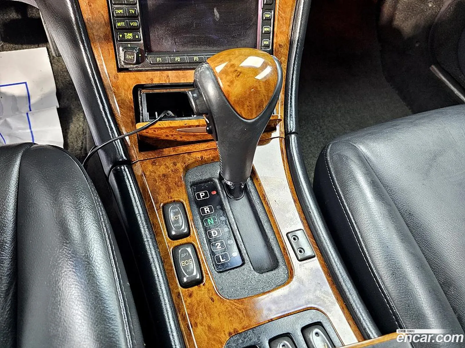 Hyundai Dynasty 2004 — 20