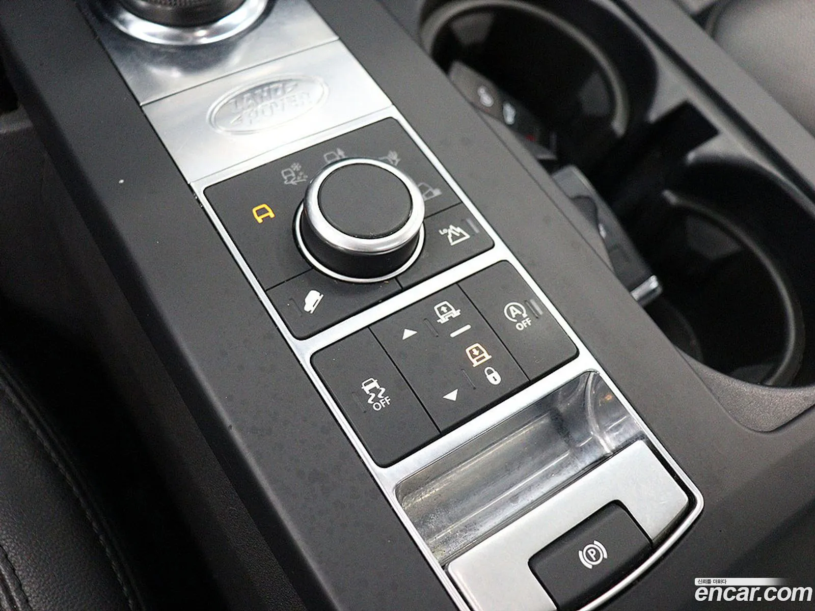 Land Rover Discovery 5 2019 — 4