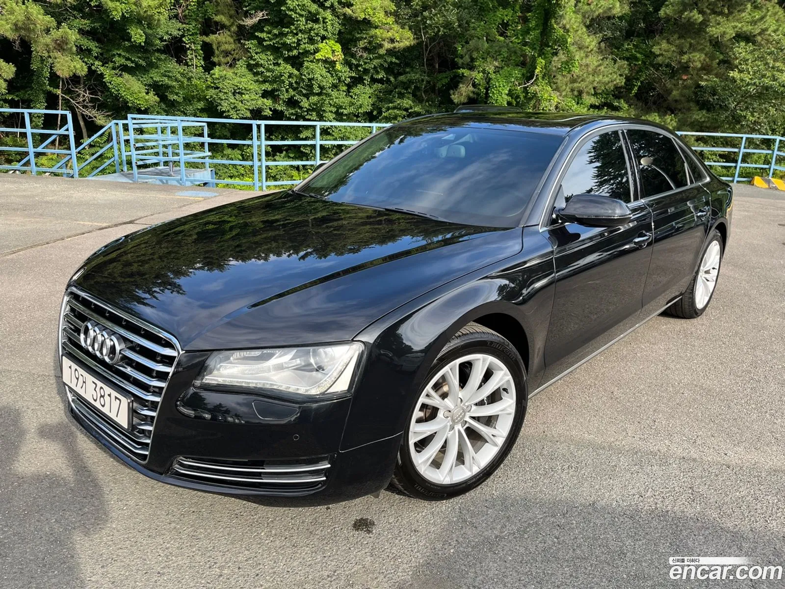 Audi A8 2011 — 3