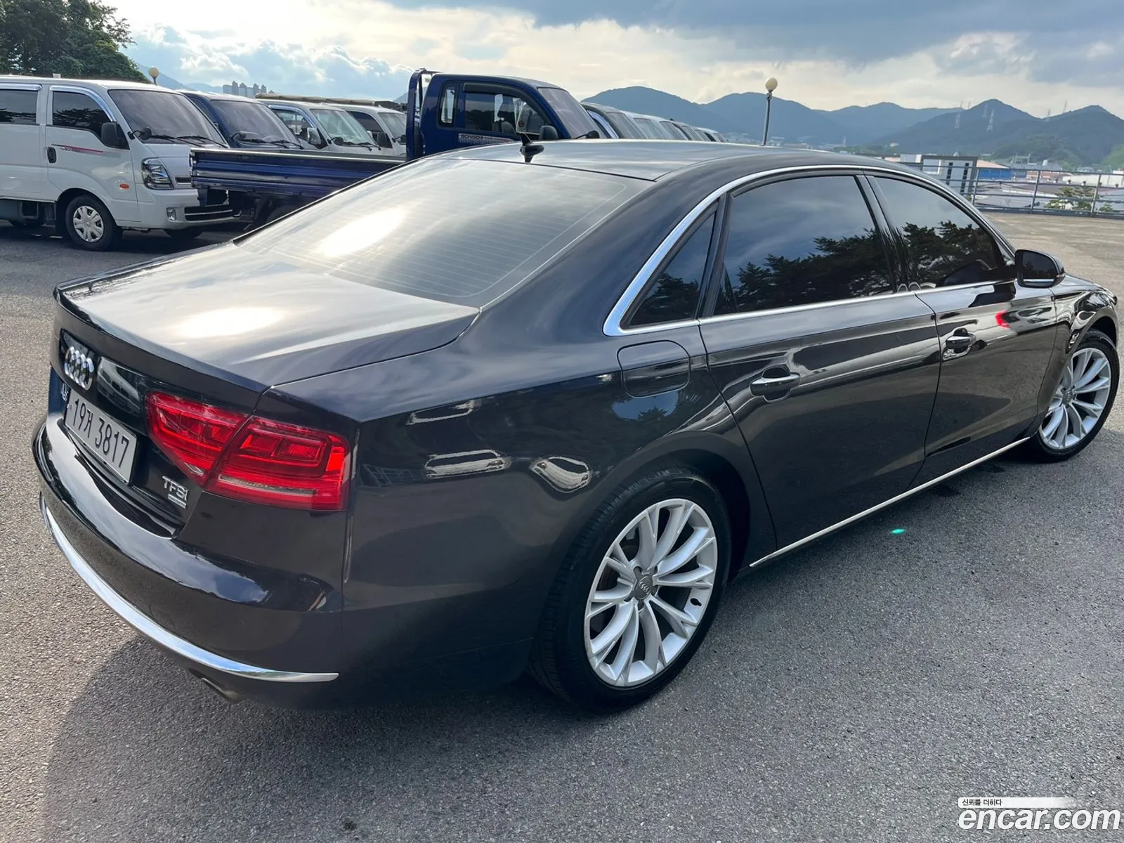 Audi A8 2011 — 14