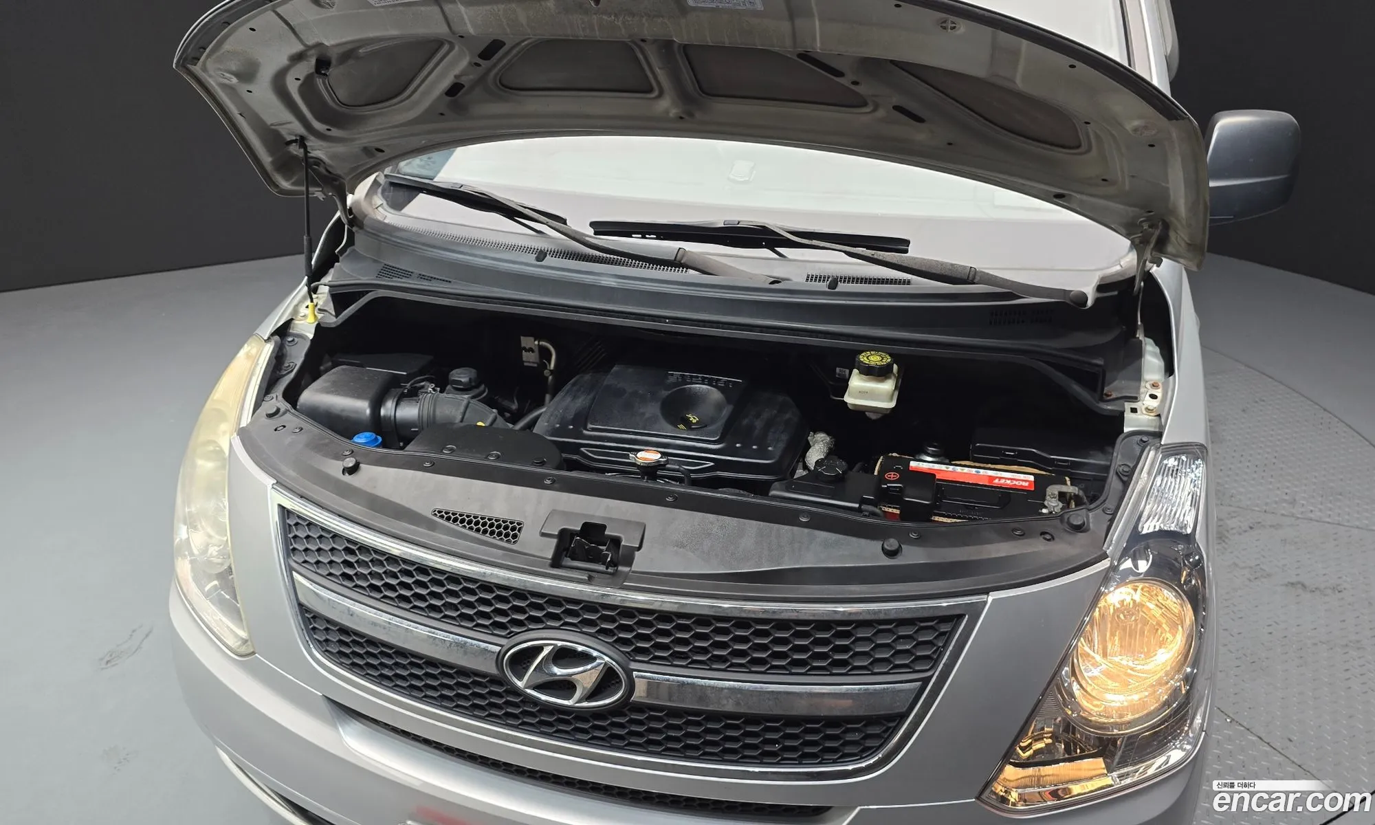 Hyundai Grand Starex 2008 — 11