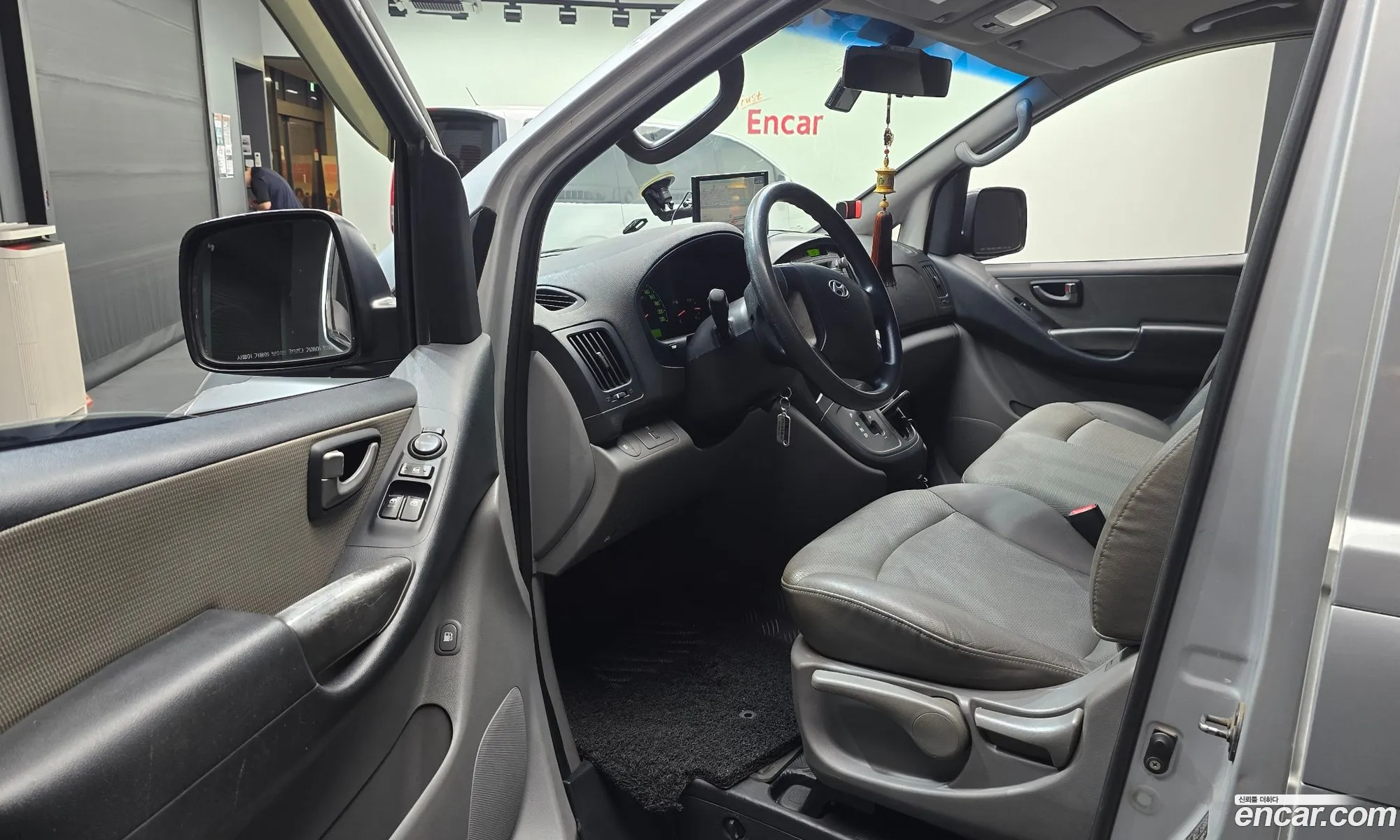 Hyundai Grand Starex 2008 — 13
