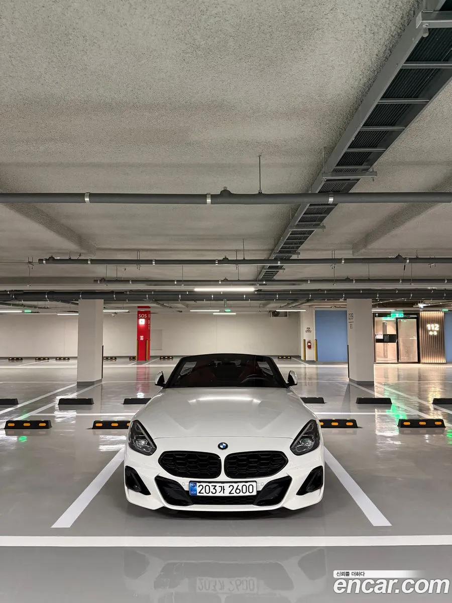 BMW Z4 2025 — 13