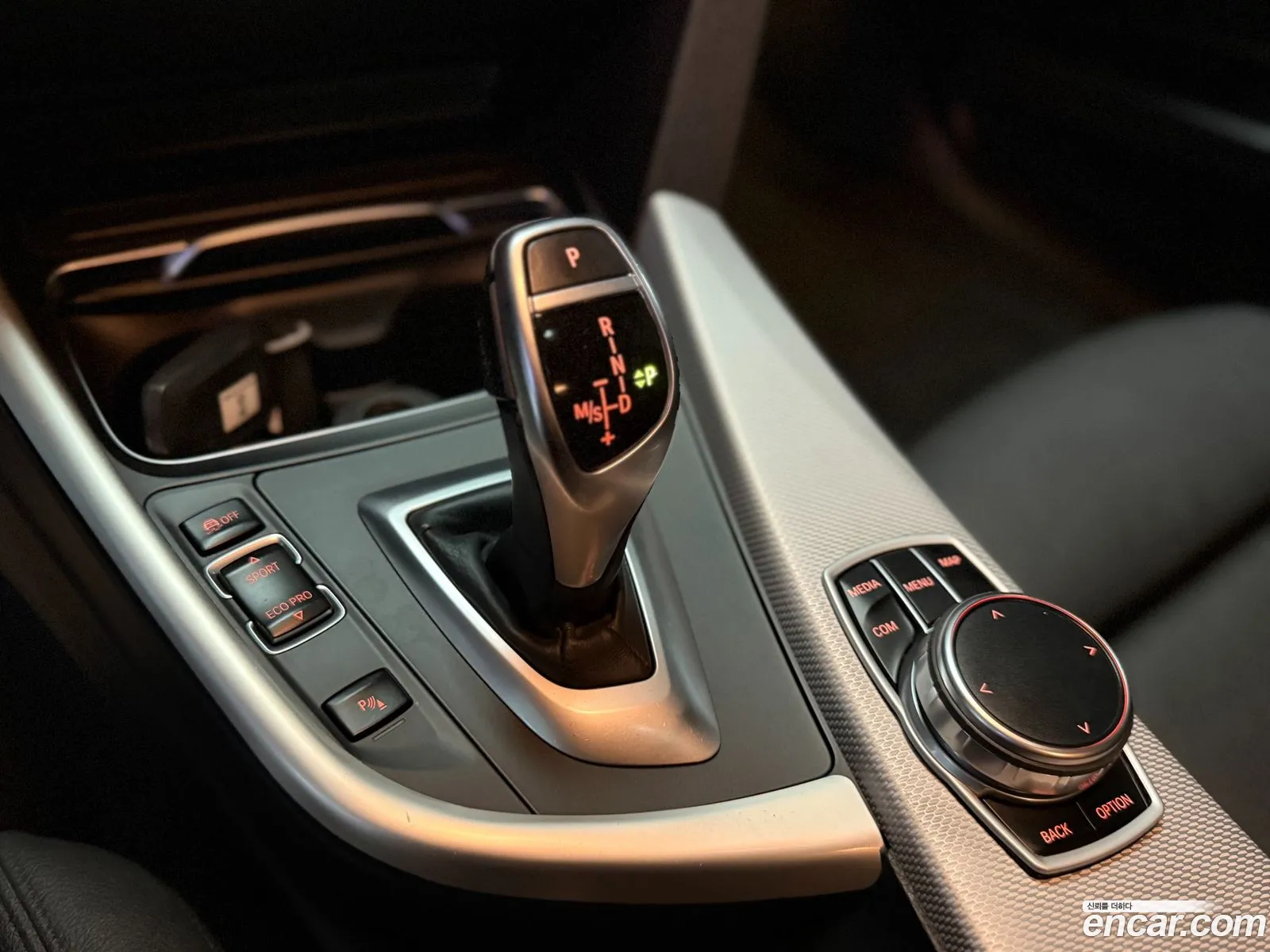 BMW 3 Series 2017 — 7