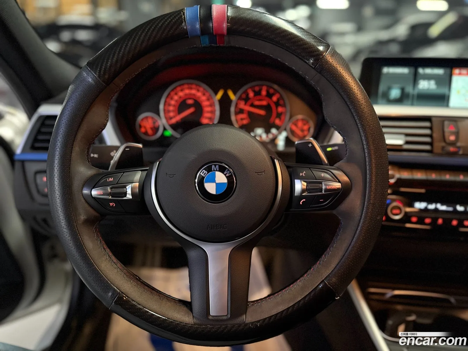 BMW 3 Series 2017 — 14