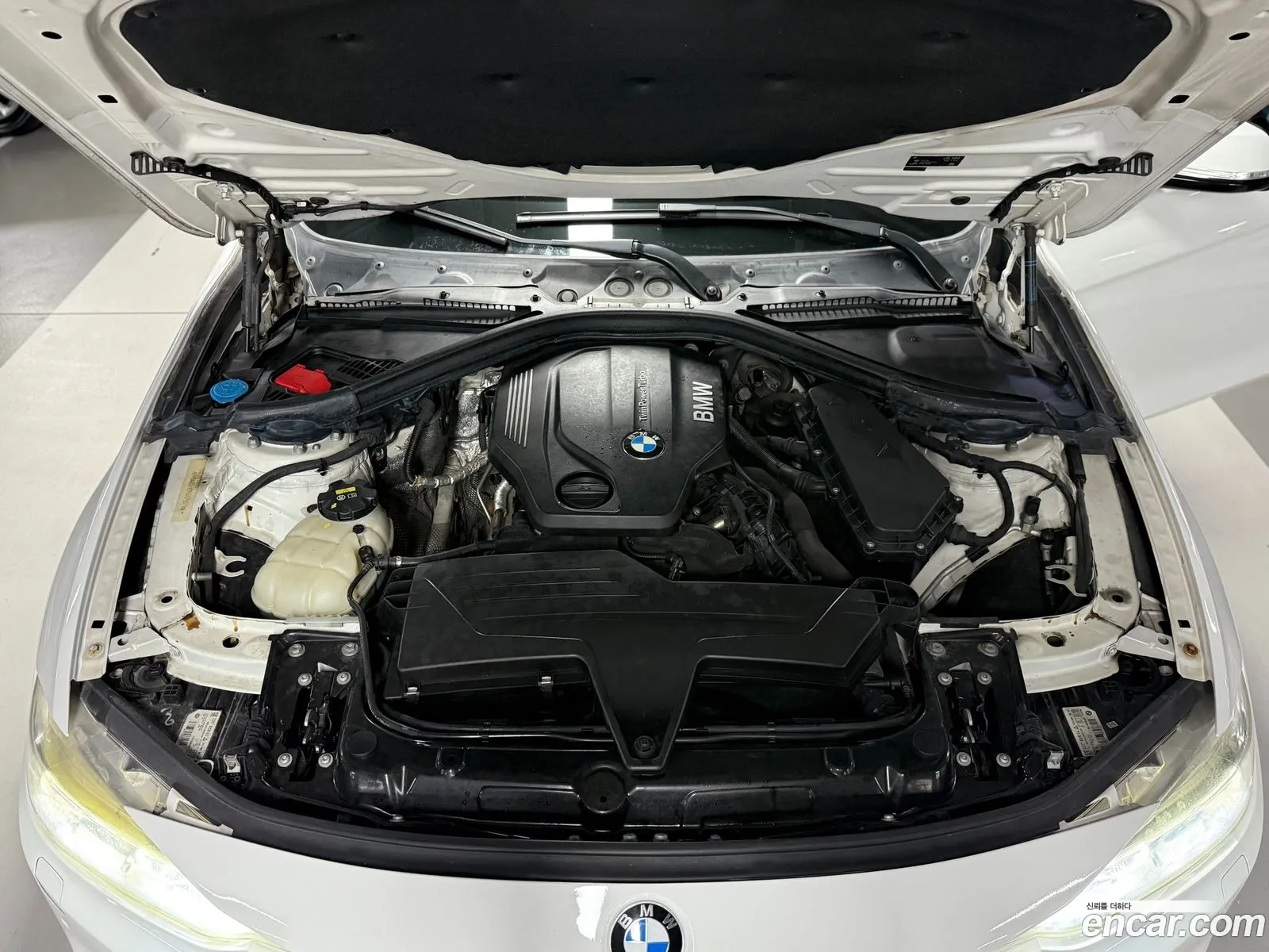 BMW 3 Series 2017 — 2
