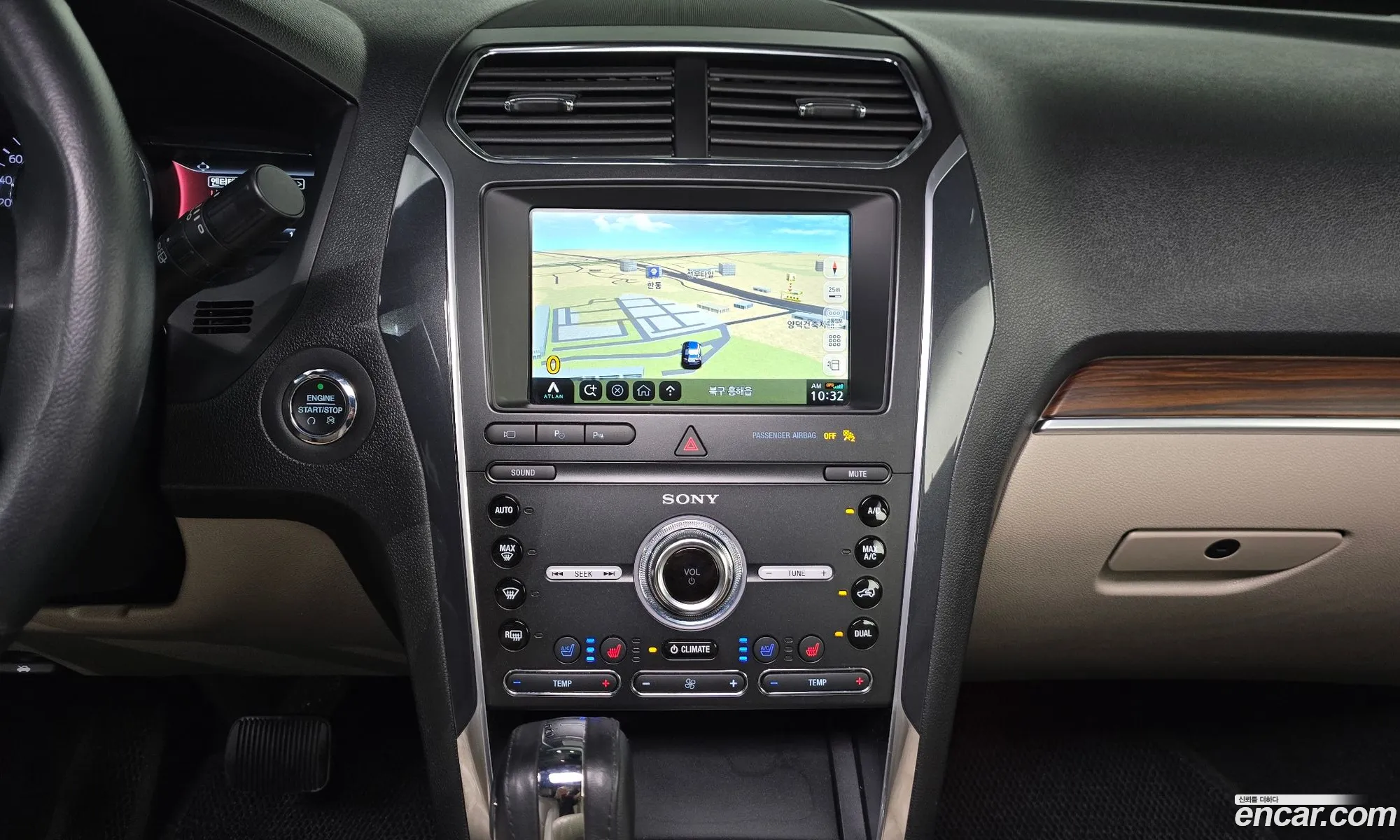 Ford Explorer 2019 1FM5K8FH6KGA74668 — 24