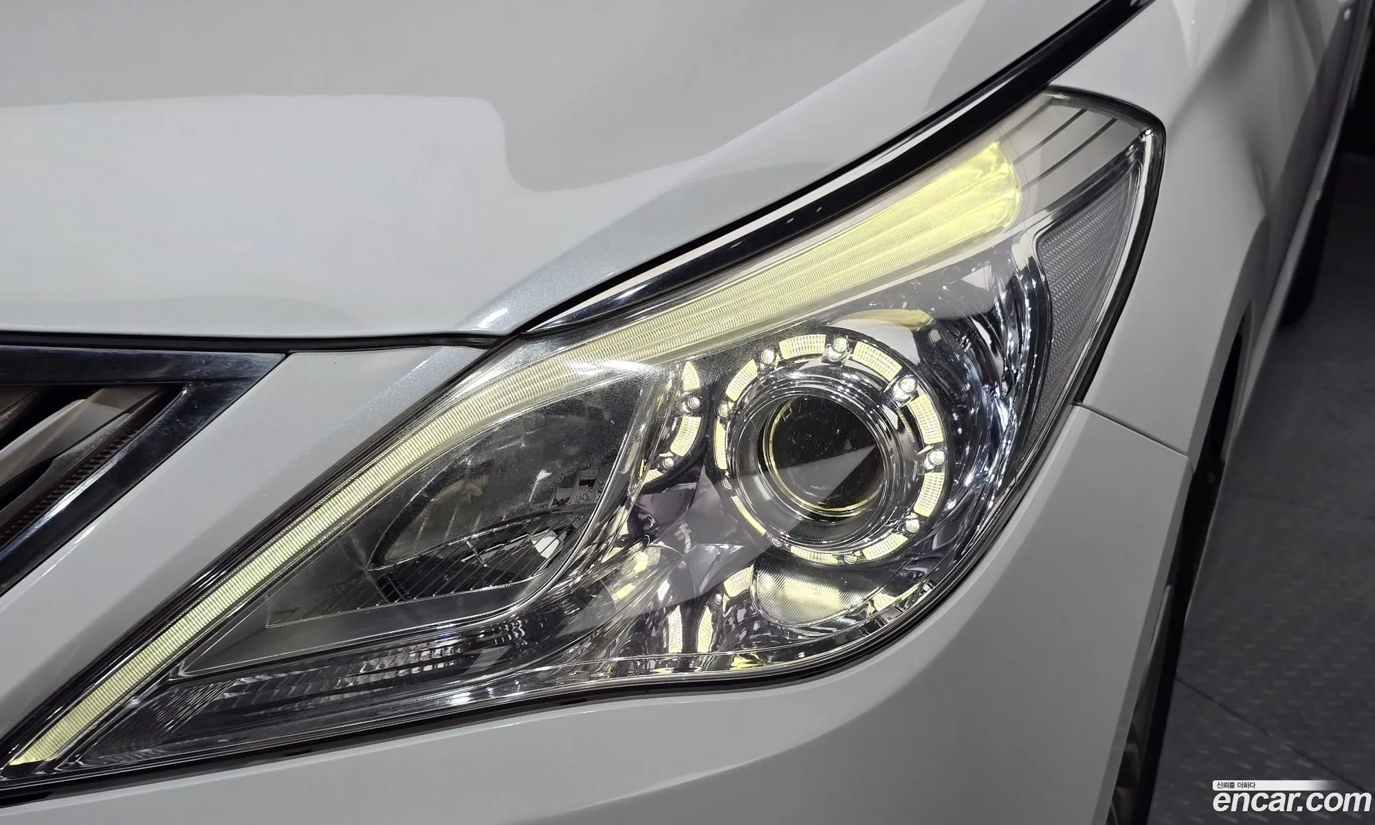 Hyundai Grandeur HG 2015 — 26