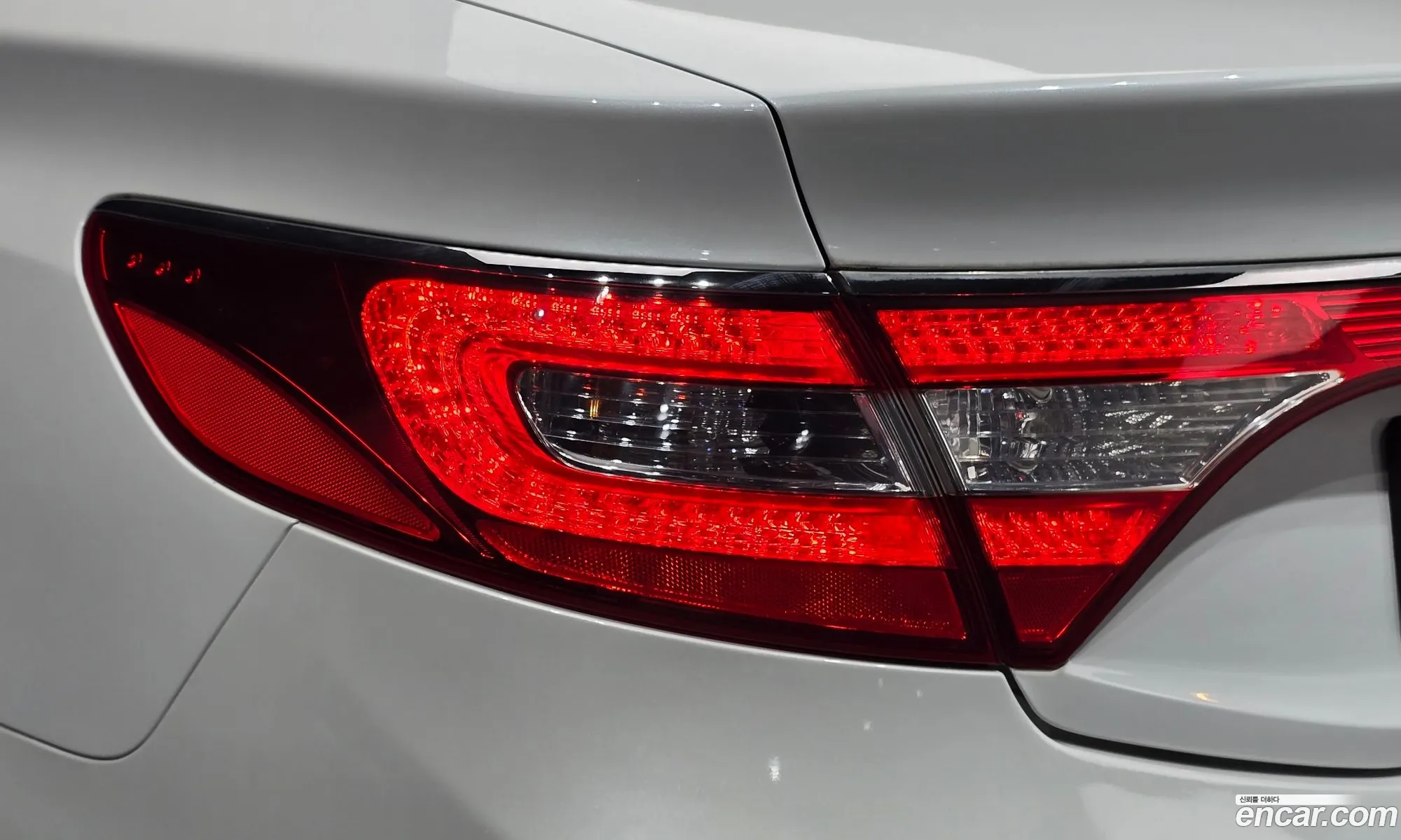 Hyundai Grandeur HG 2015 — 29
