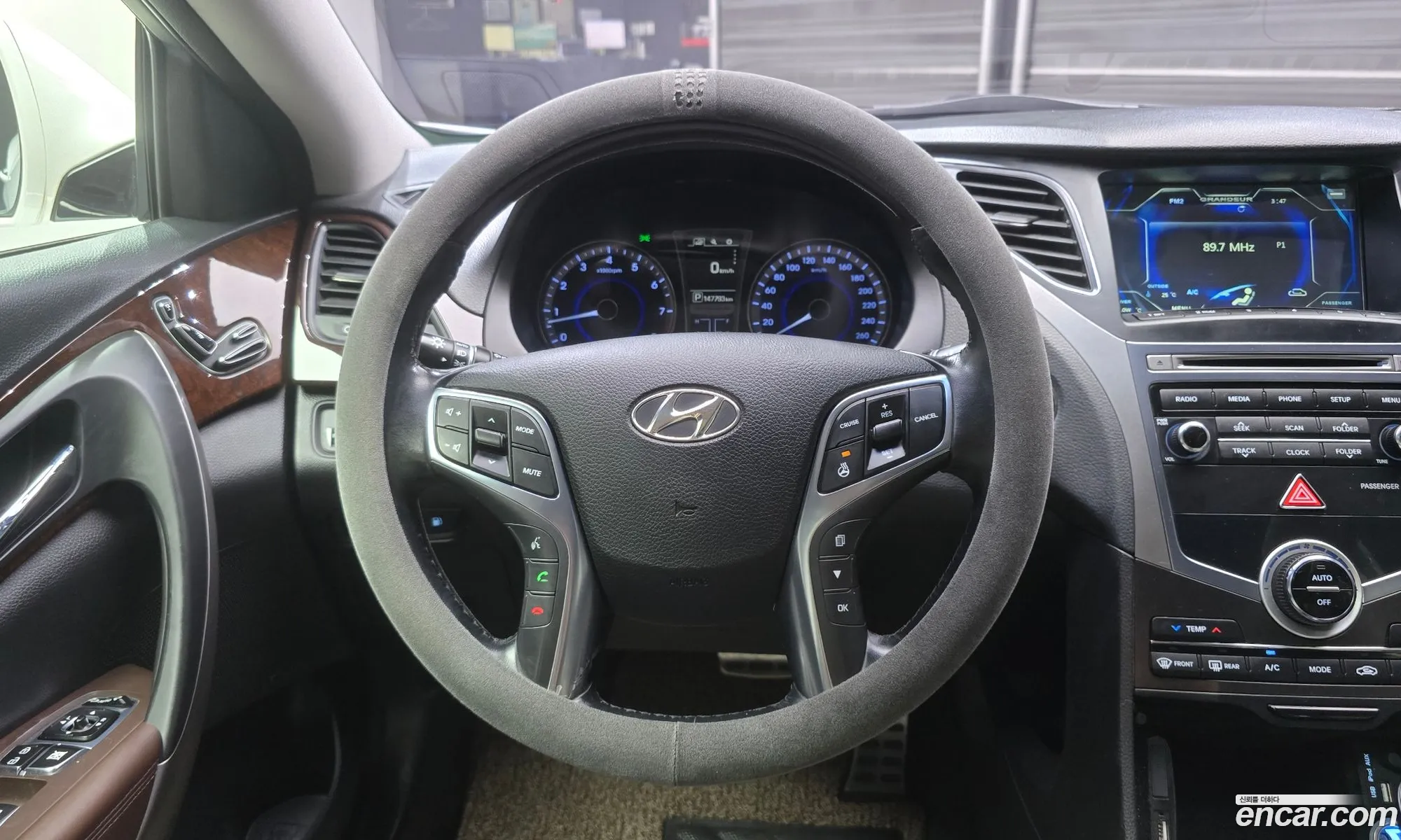 Hyundai Grandeur HG 2015 — 7