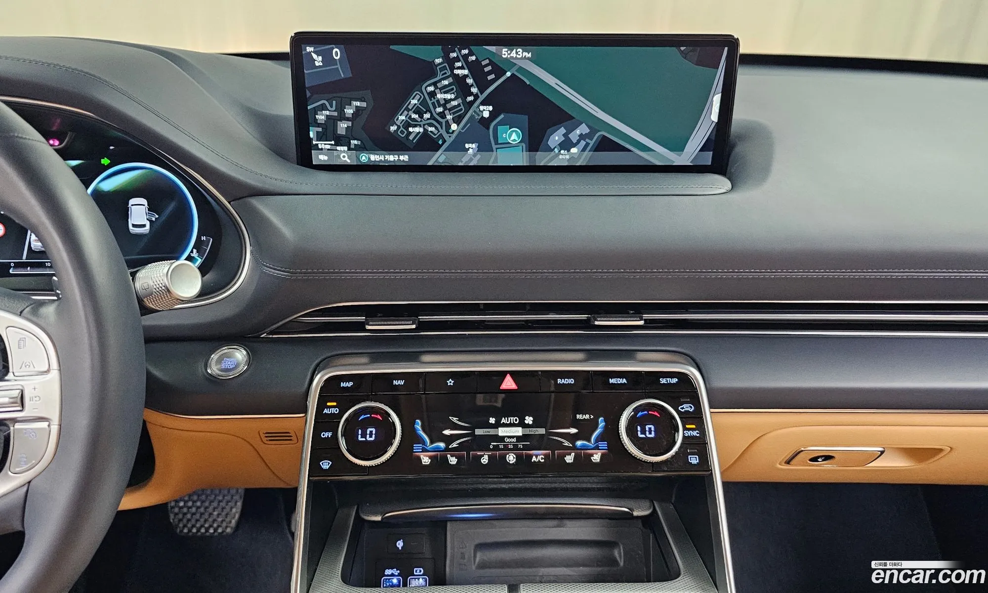 Genesis GV80 2023 — 10