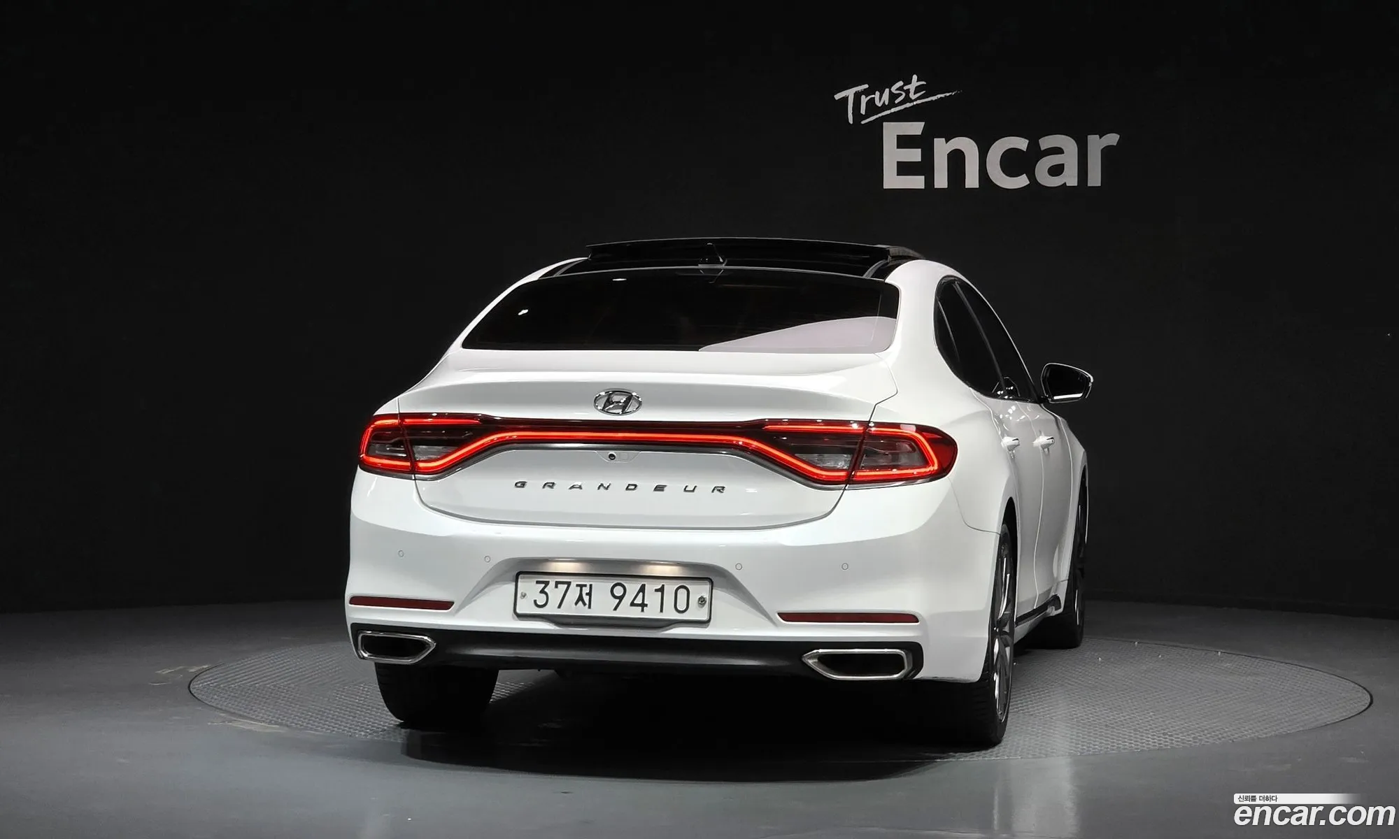 Hyundai Grandeur IG 2018 — 11