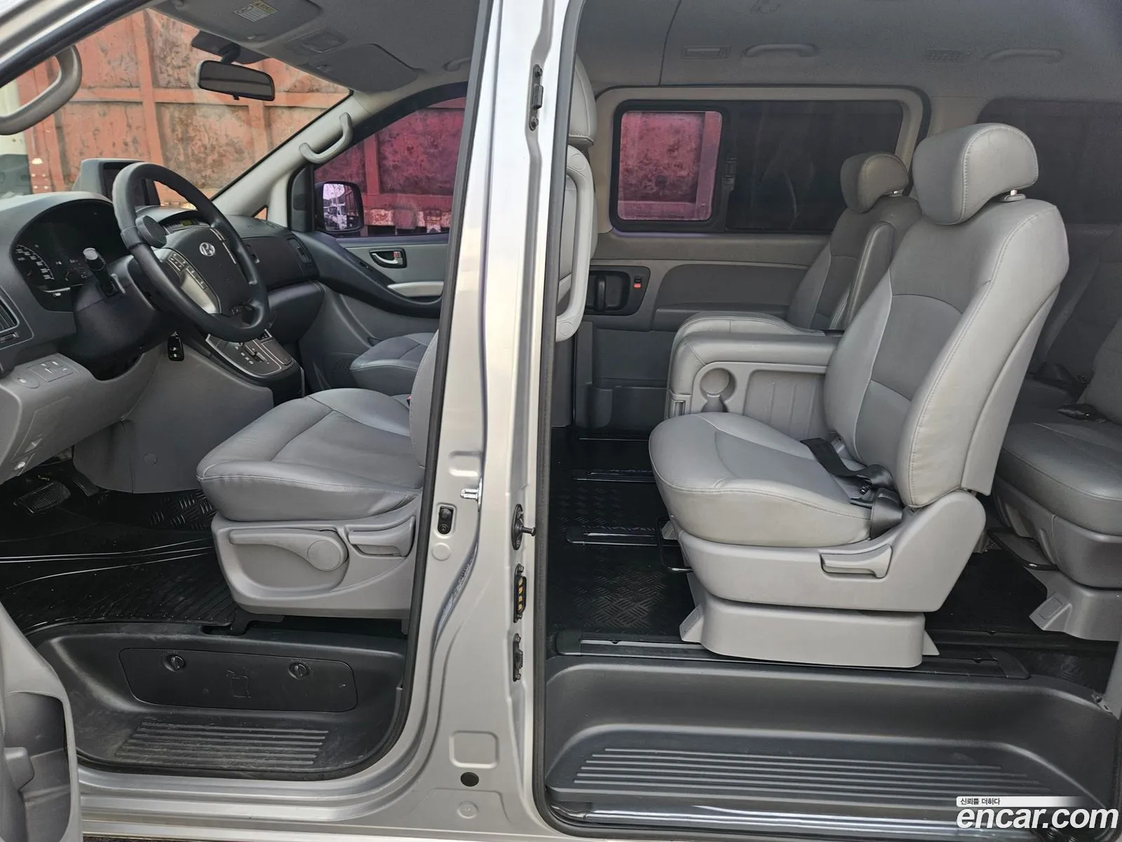 Hyundai Grand Starex 2012 — 6