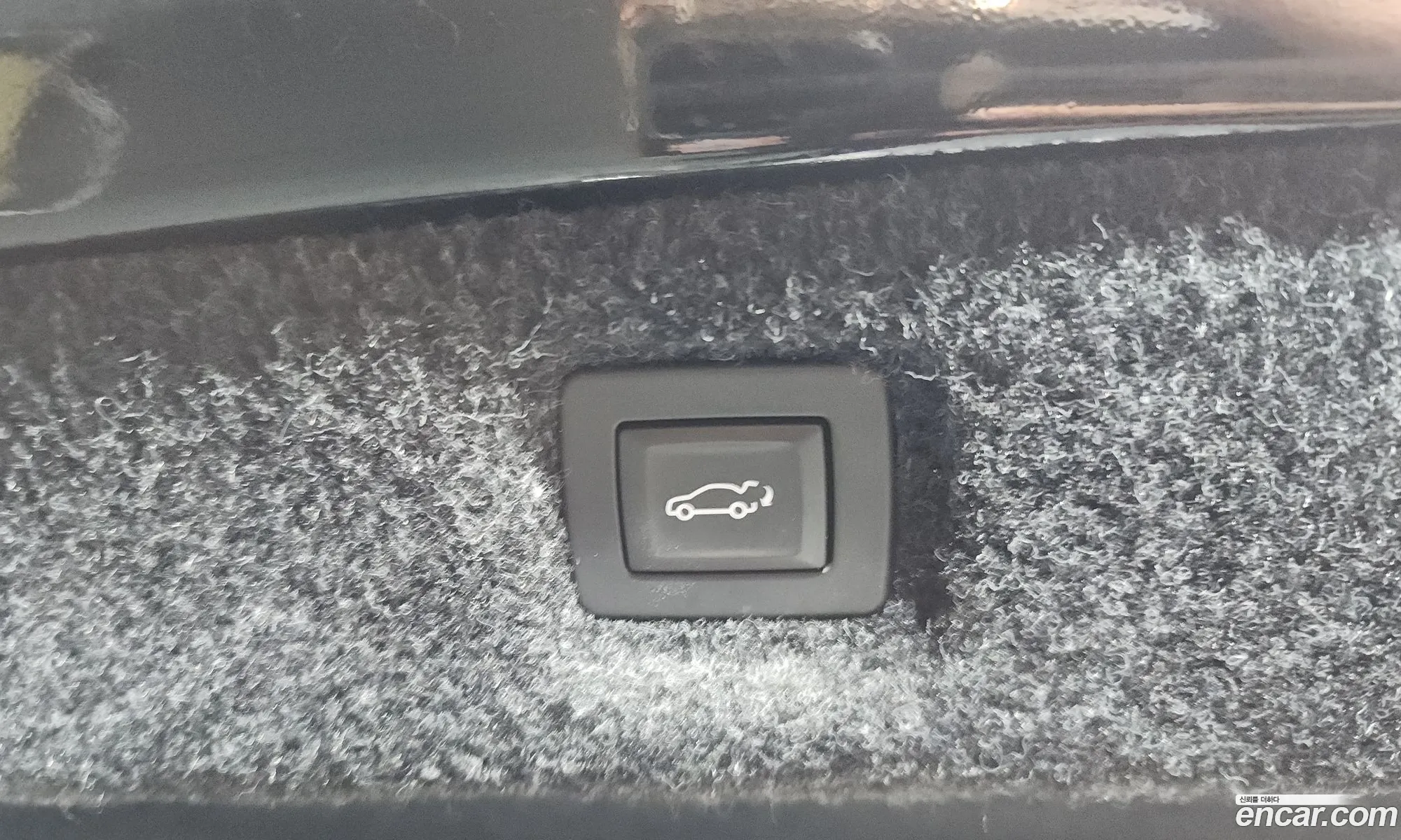 Cadillac CT6 2018 1G6K95RX1JU156539 — 7