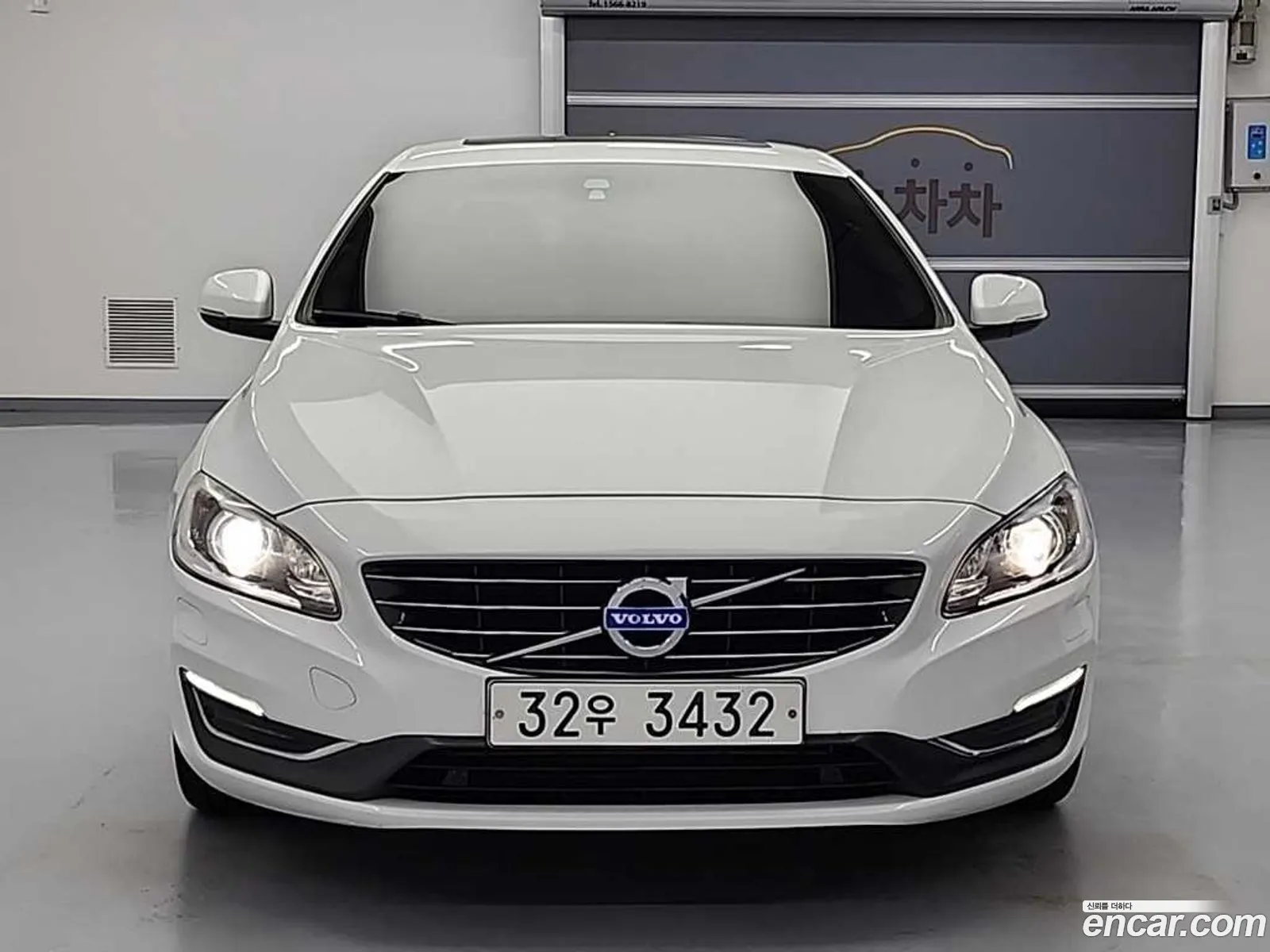 Volvo S60 2015 — 19