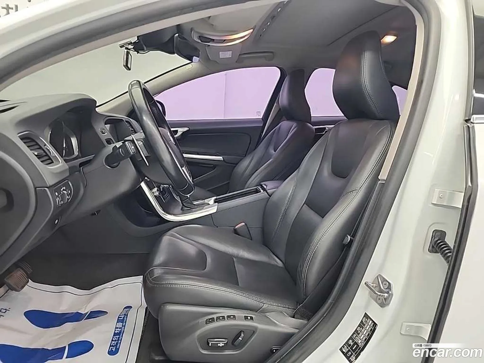 Volvo S60 2015 — 13