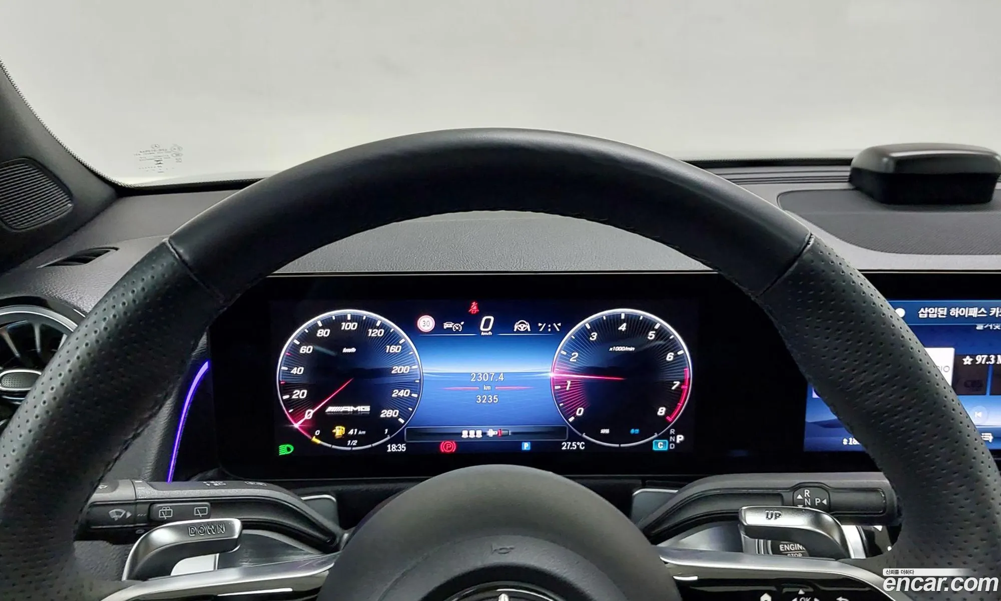 Mercedes-Benz GLB-Class X247 2025 — 15