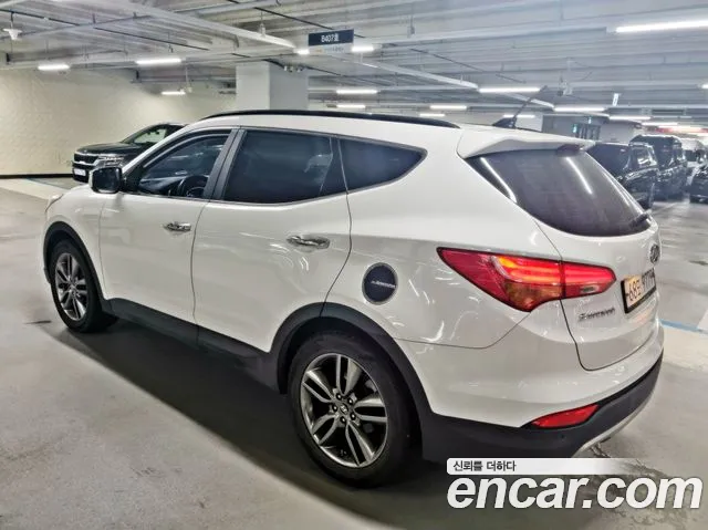 Hyundai Santa Fe DM 2012 — 2