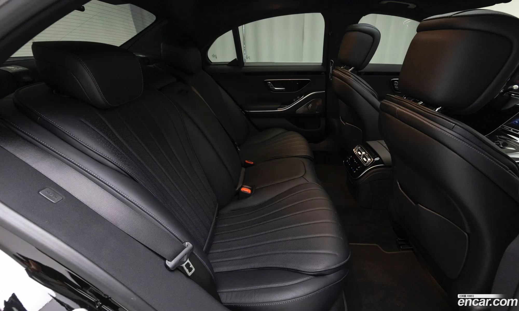 Mercedes-Benz S-Class W223 2025 — 7