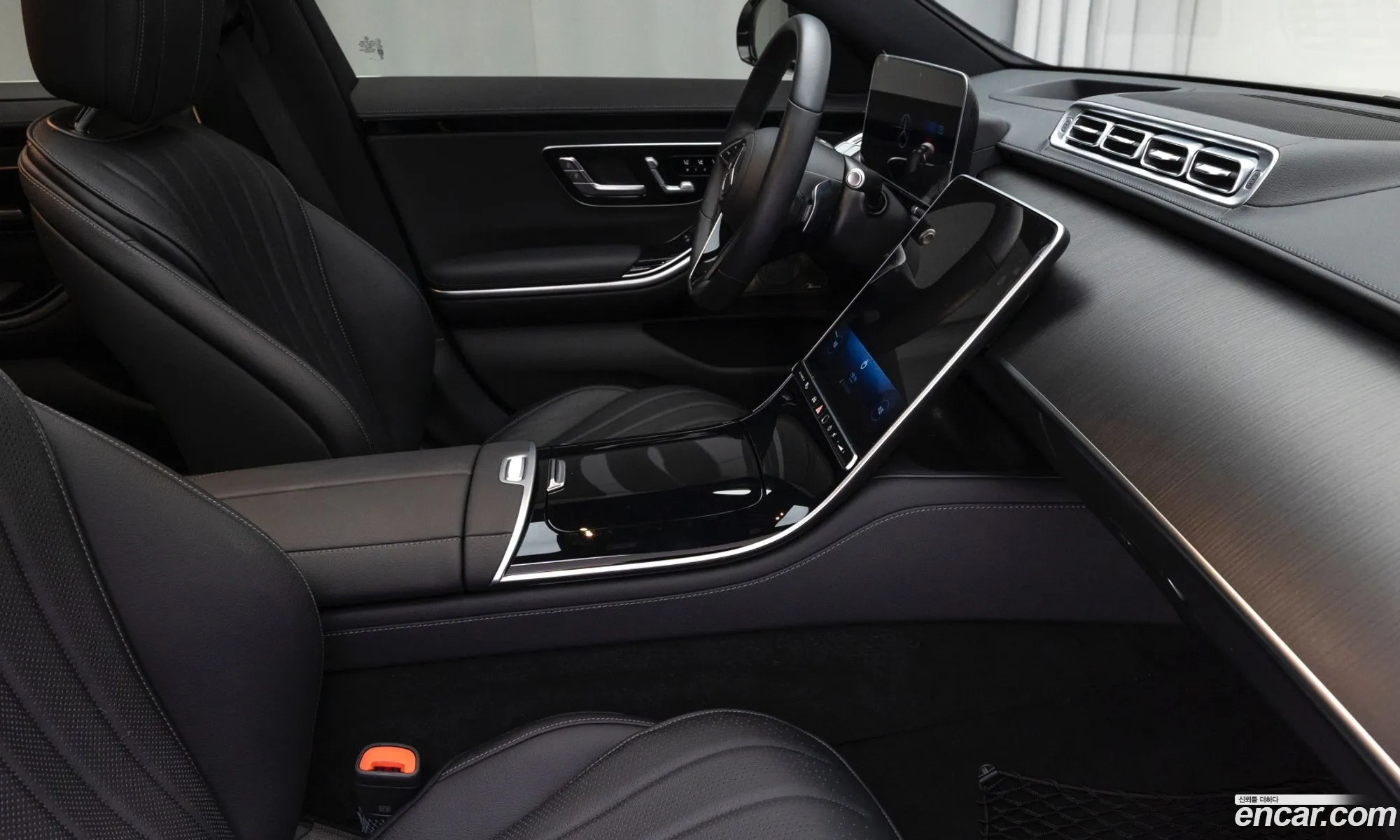 Mercedes-Benz S-Class W223 2025 — 12