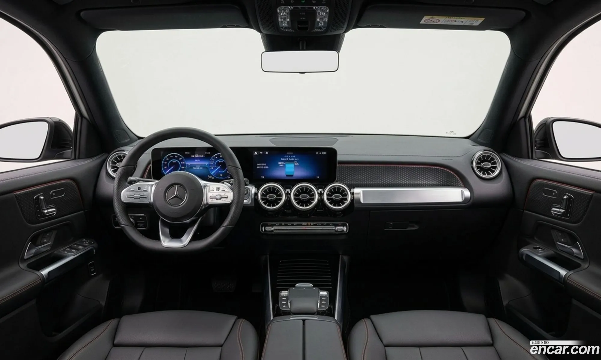 Mercedes-Benz EQB X243 2025 — 9
