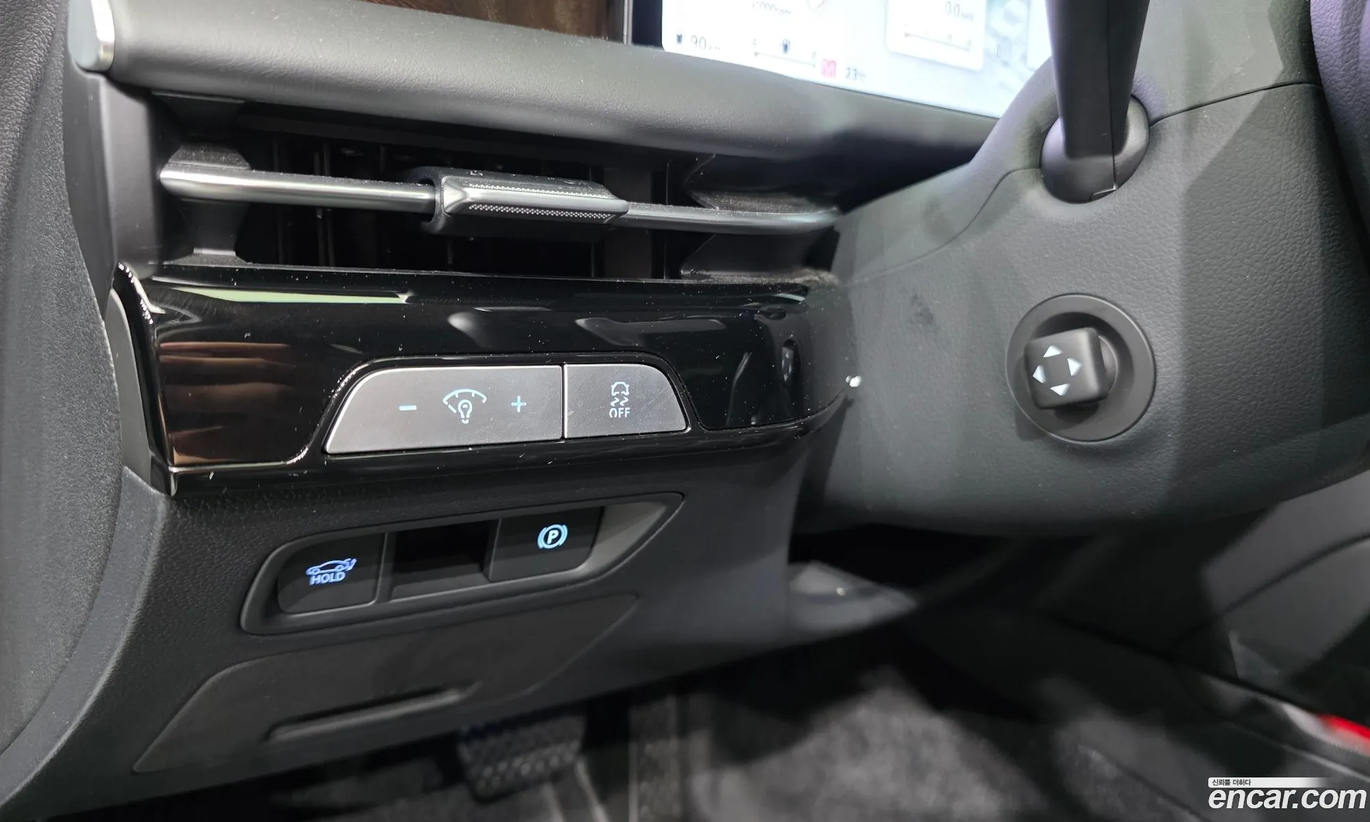 Genesis G80 2024 — 25