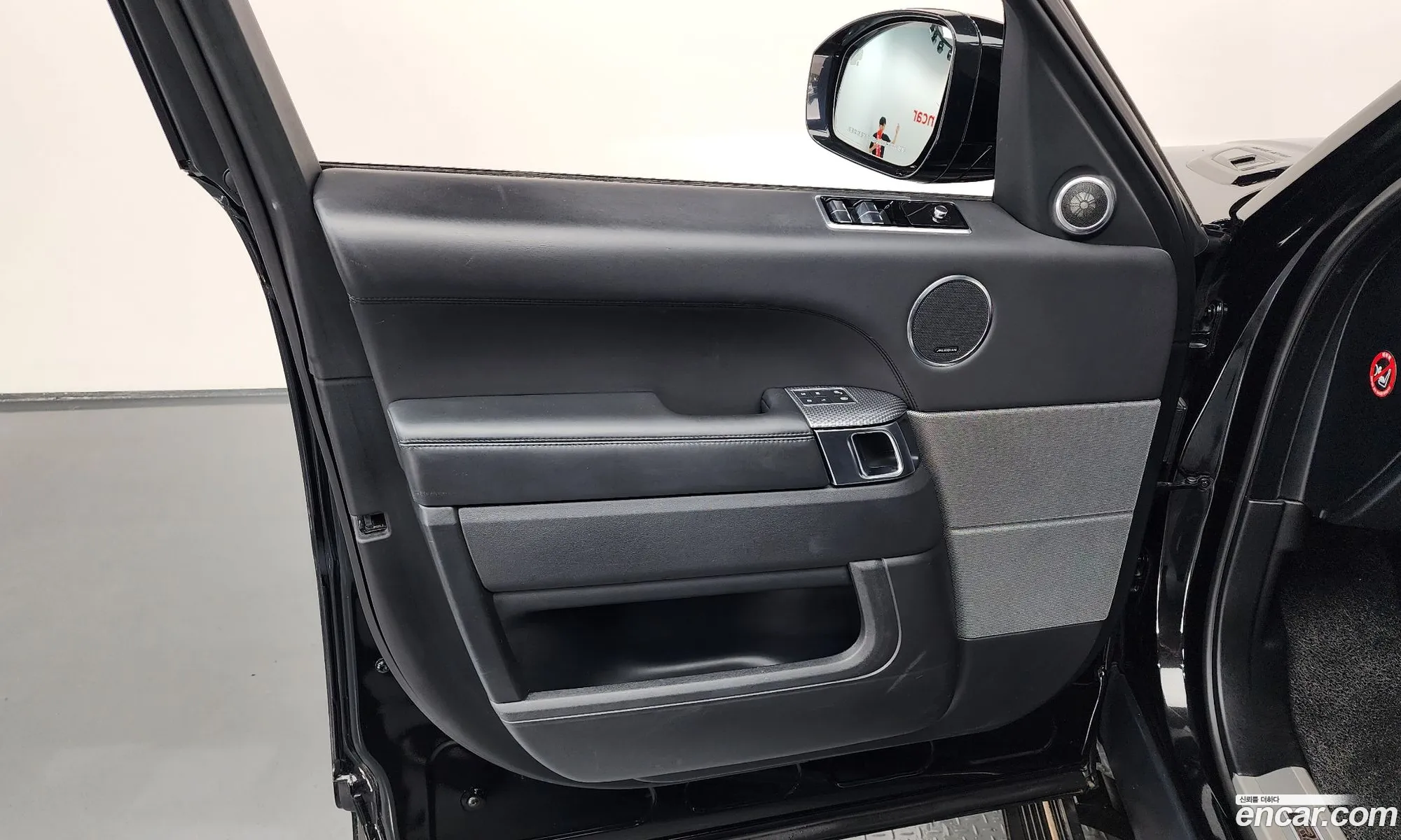 Land Rover Range Rover Sport 2019 — 4
