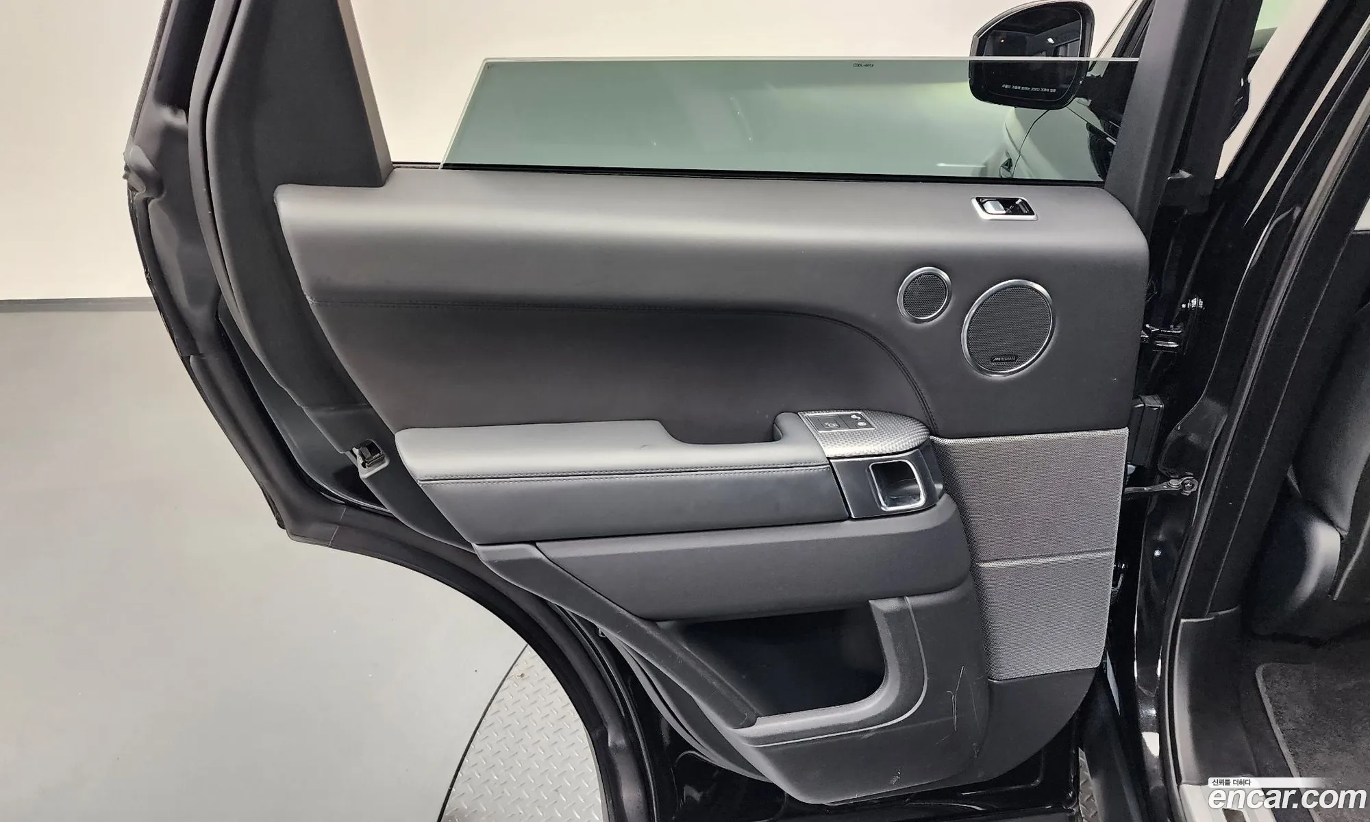 Land Rover Range Rover Sport 2019 — 29