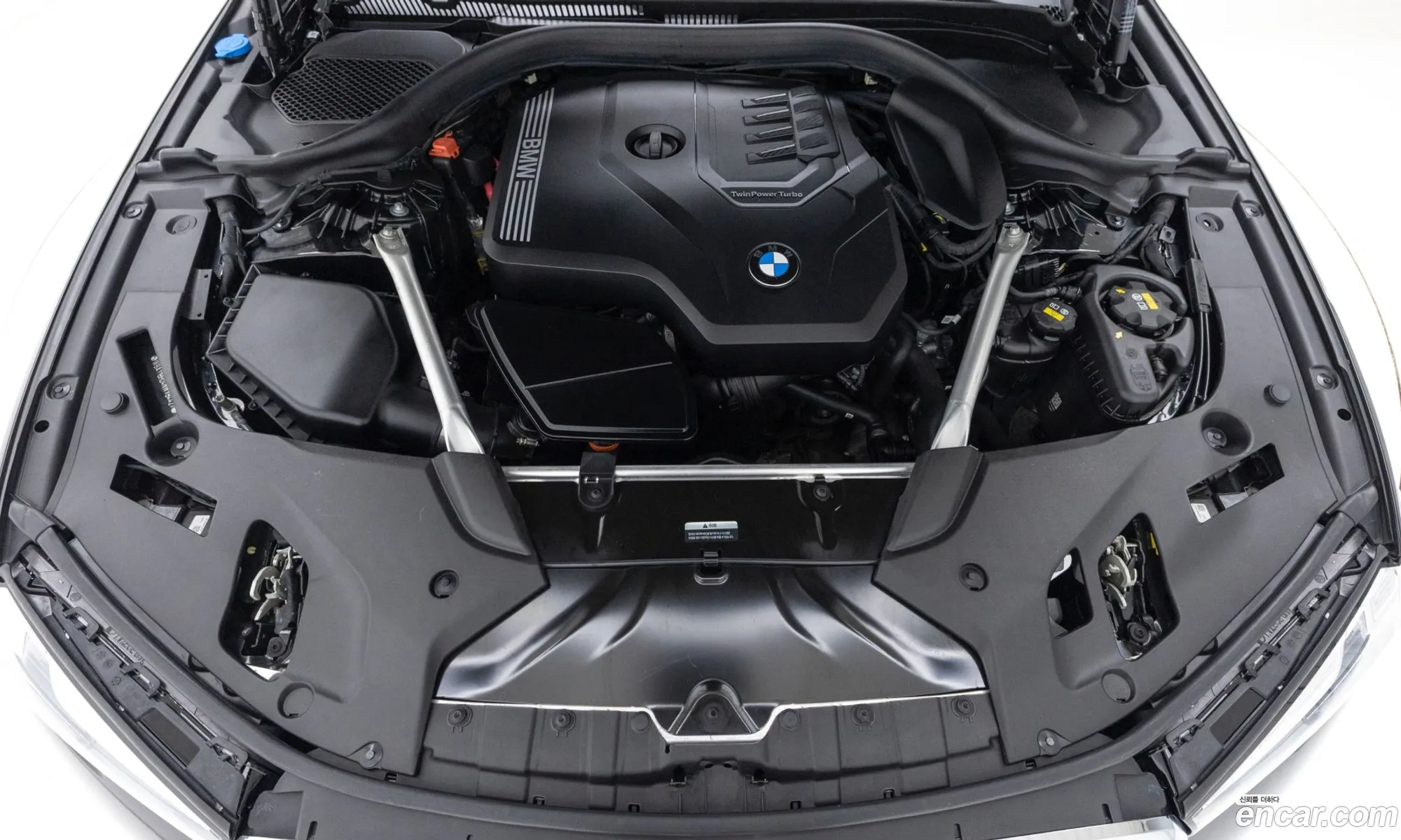 BMW 5 Series 2022 — 20