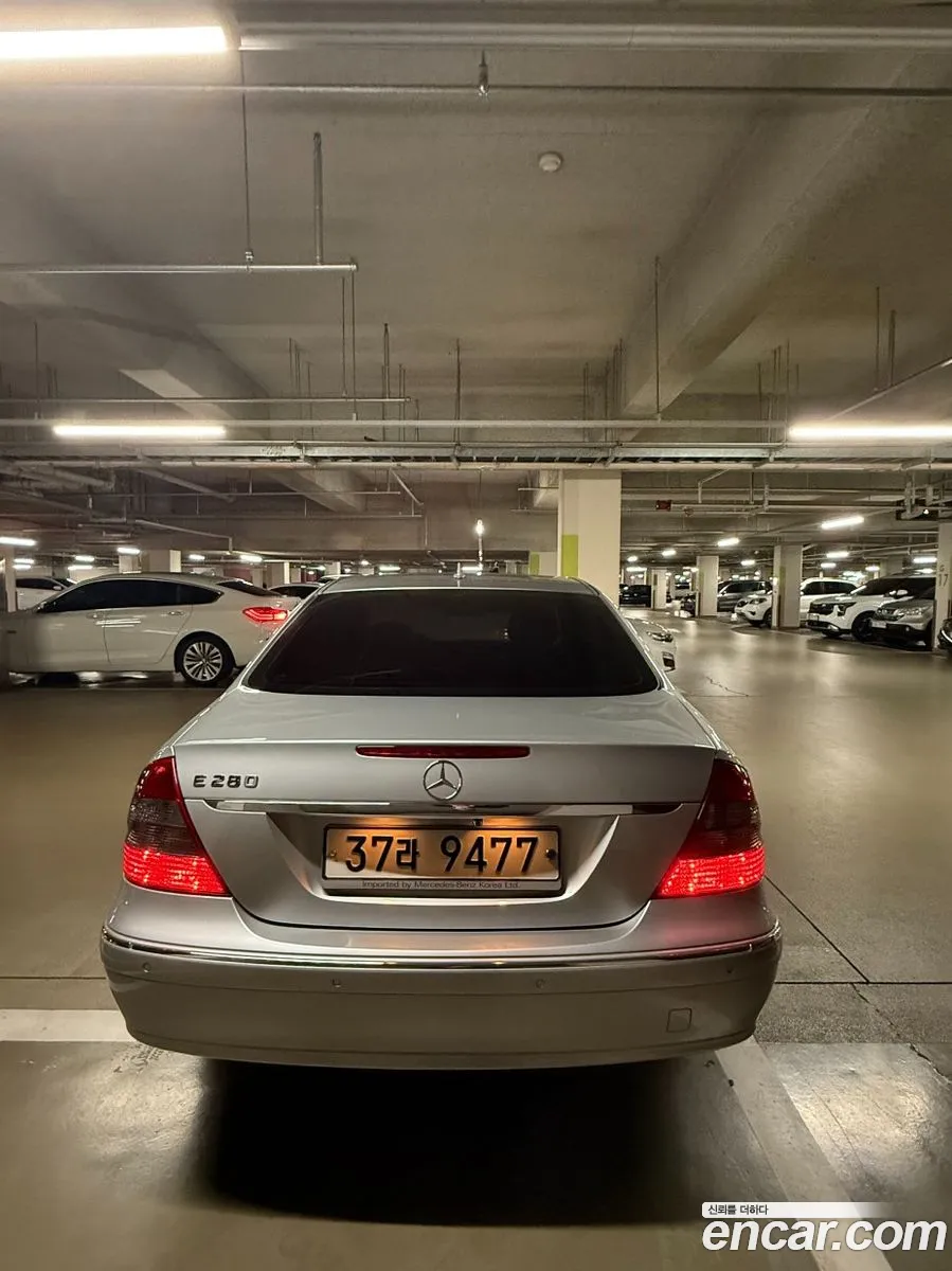 Mercedes-Benz E-Class W211 2008 — 6