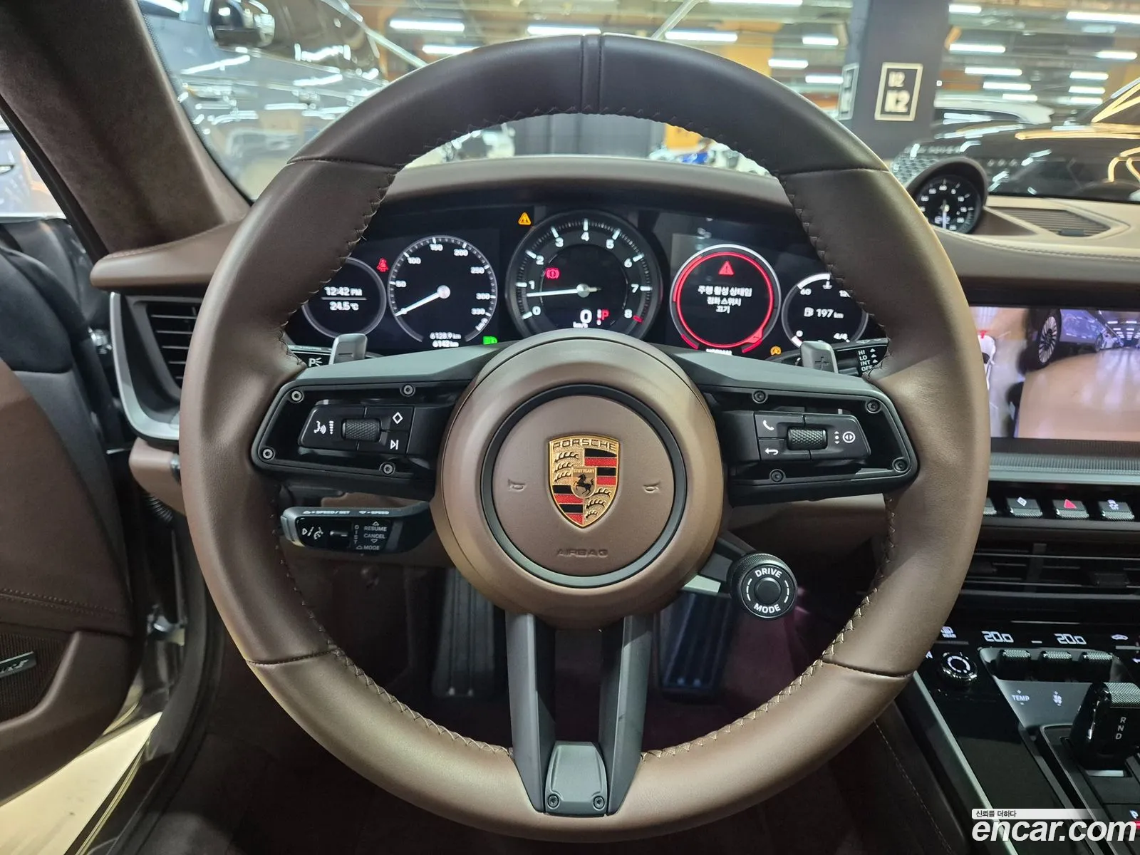 Porsche 911 2024 — 19