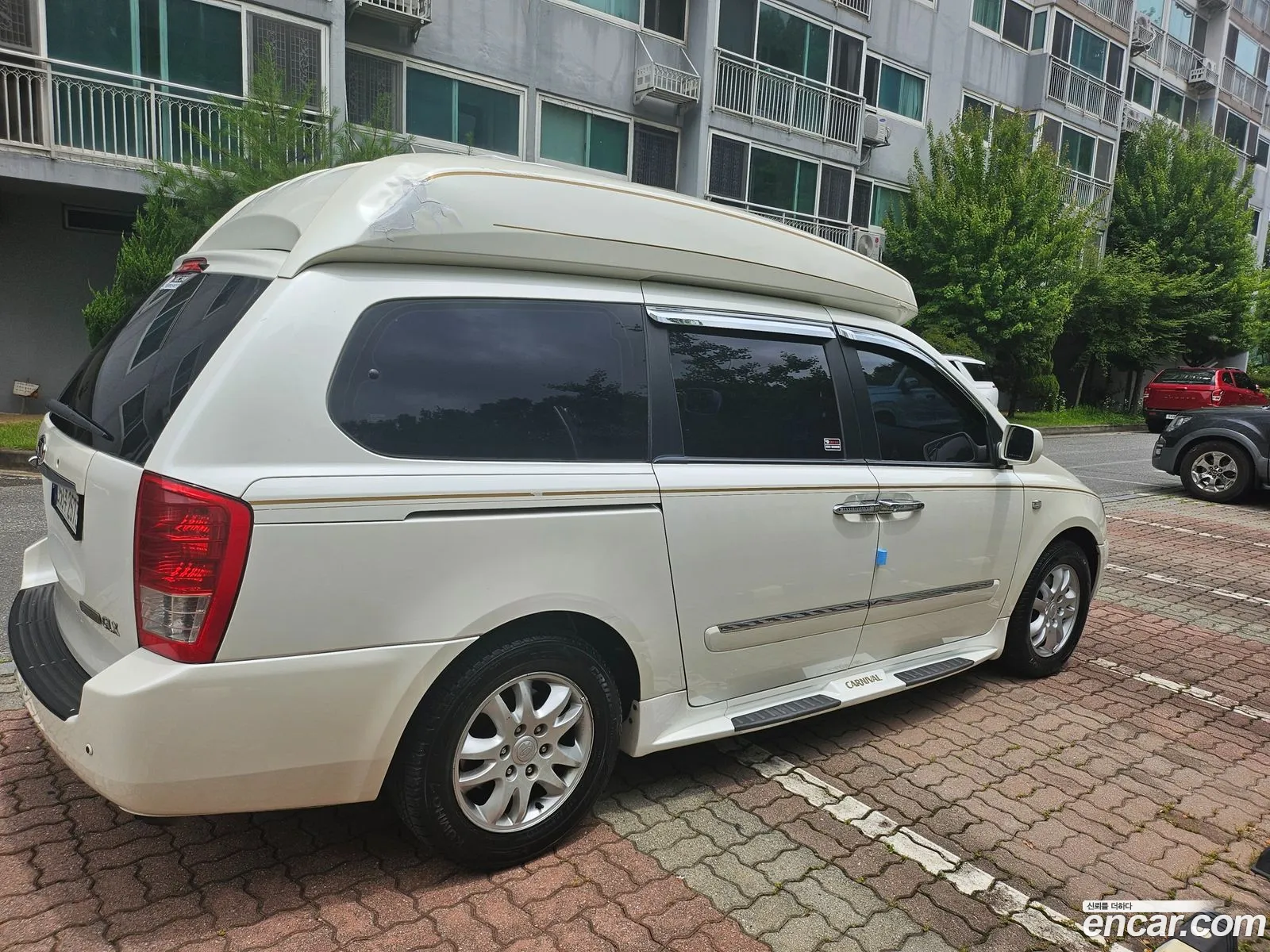 Kia Grand Carnival