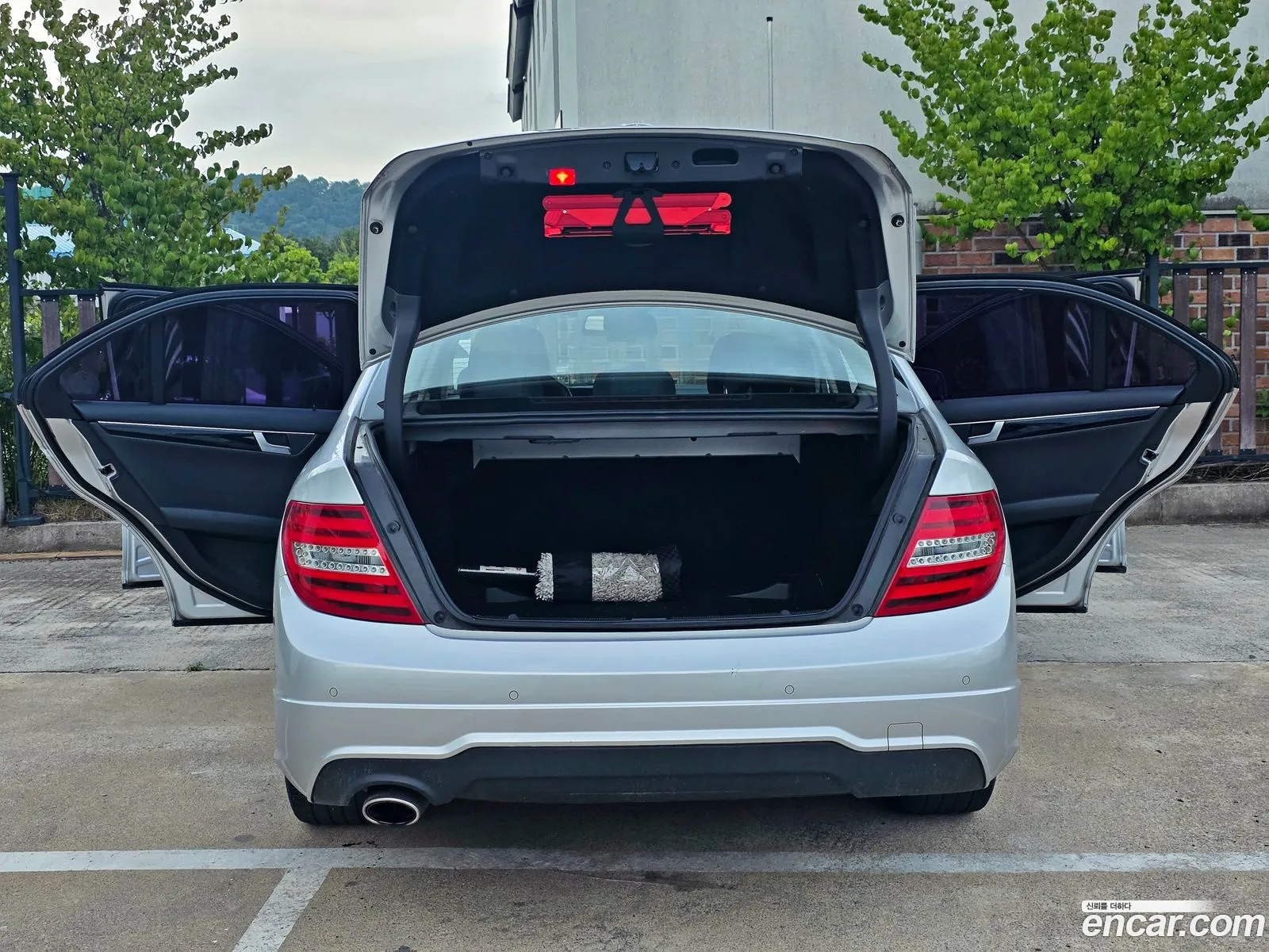 Mercedes-Benz C-Class W204 2013 — 9