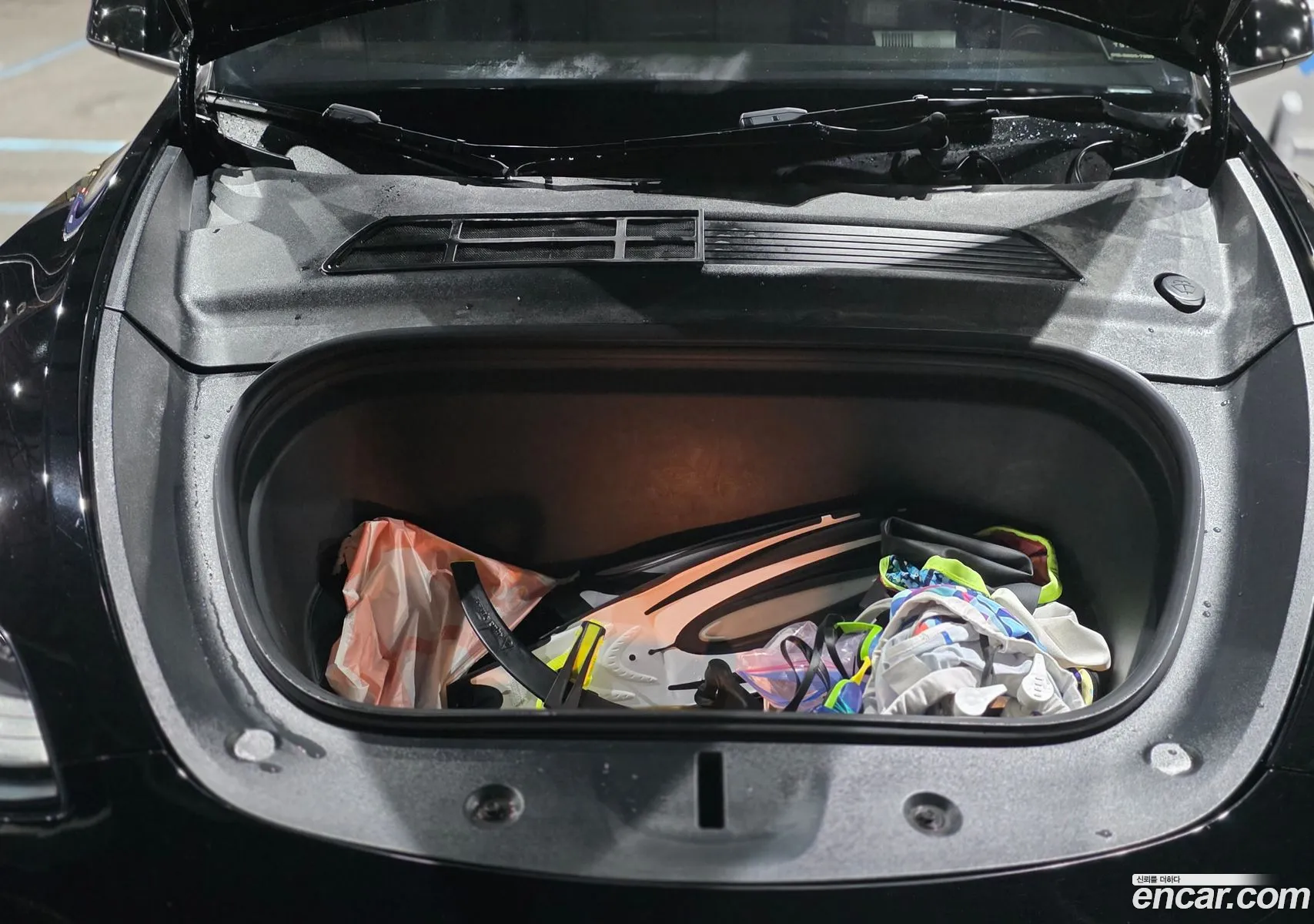 Tesla Model Y 2021 — 7