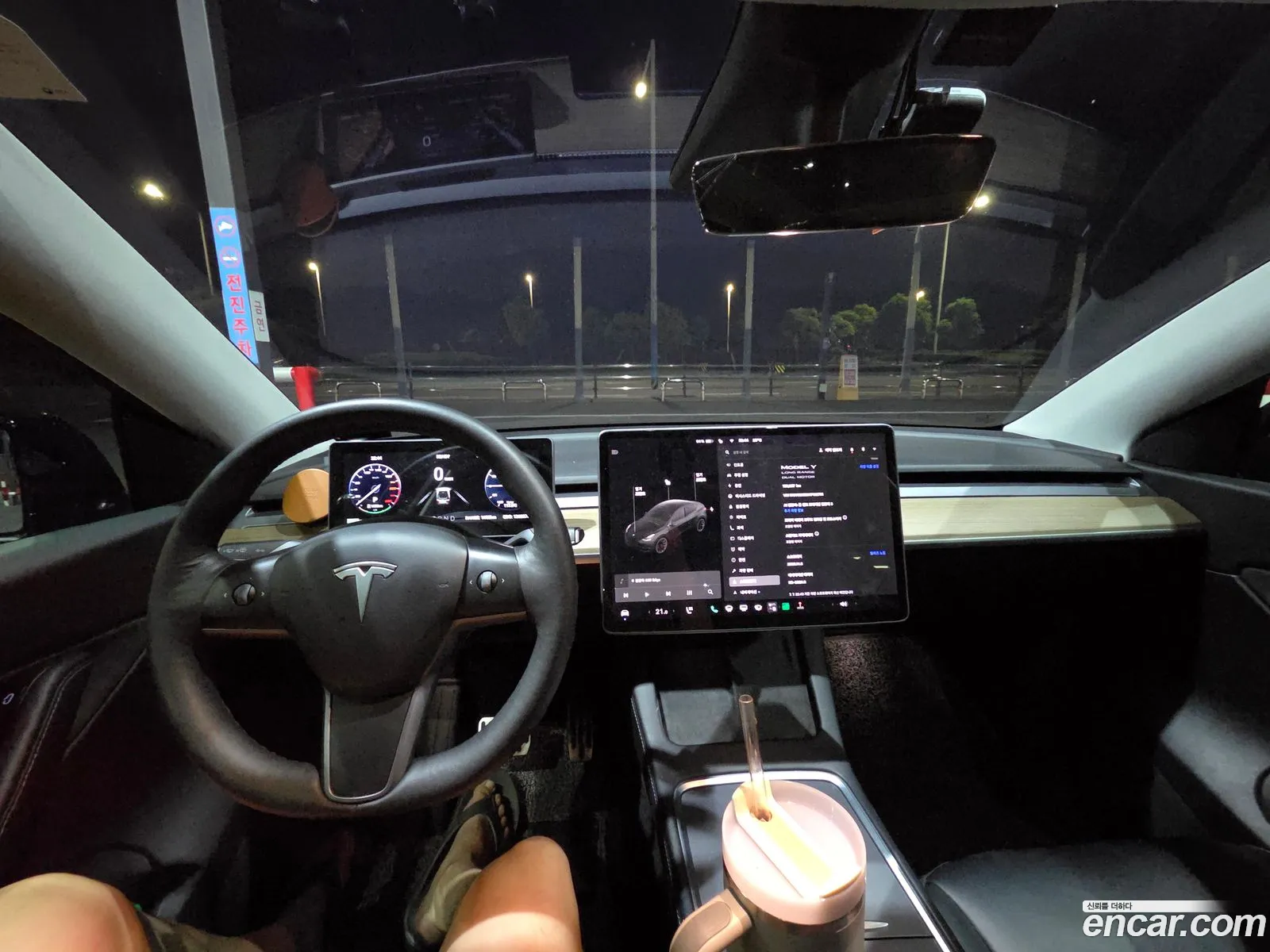 Tesla Model Y 2021 — 4