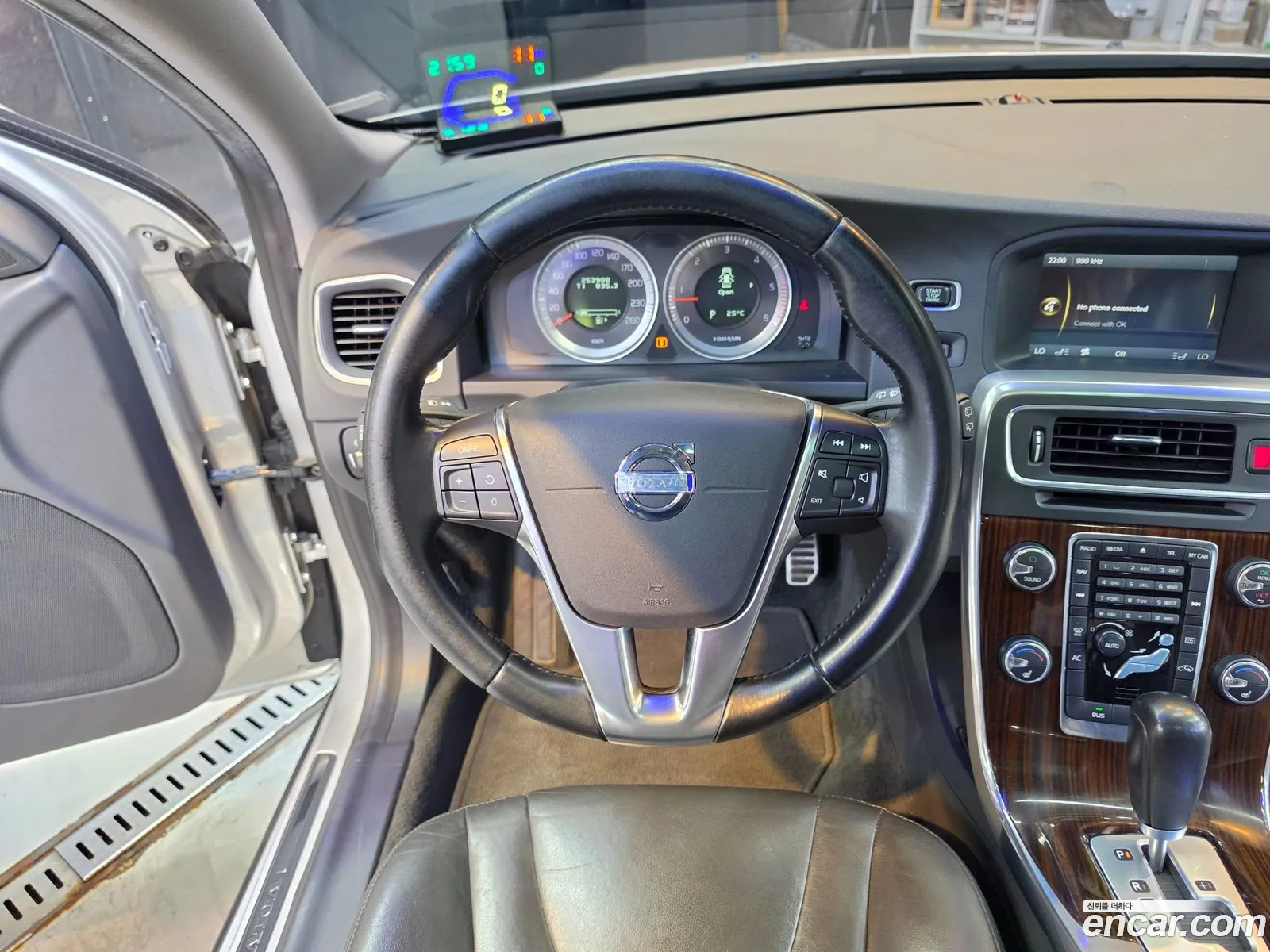 Volvo V60 2012 — 11