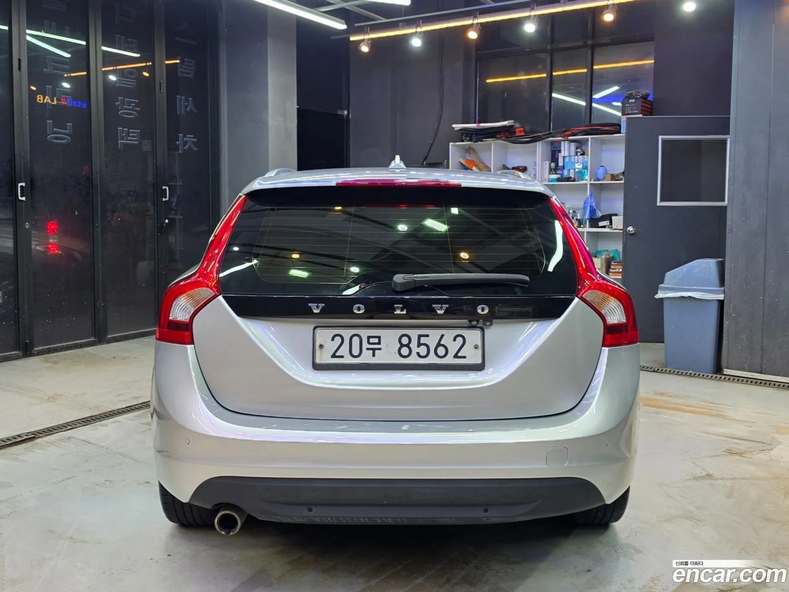 Volvo V60 2012 — 18