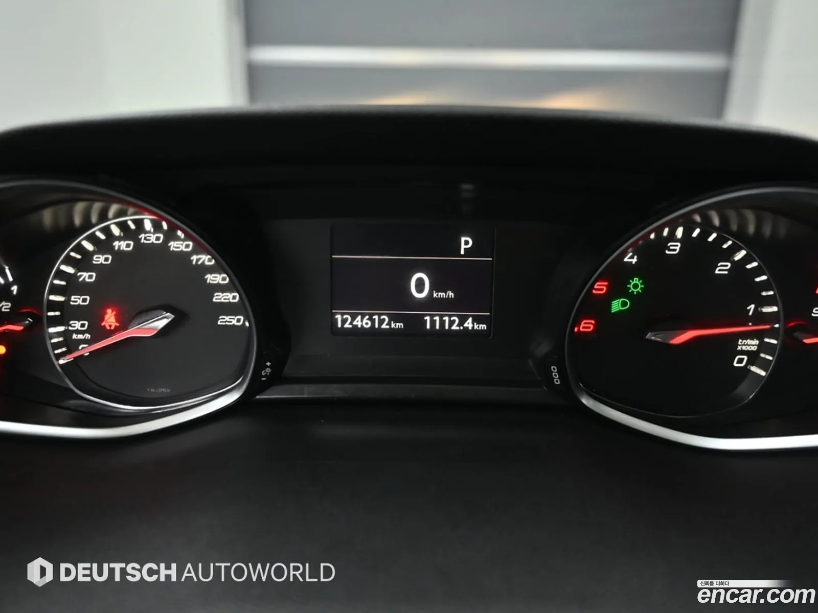 Peugeot 308 2015 — 17