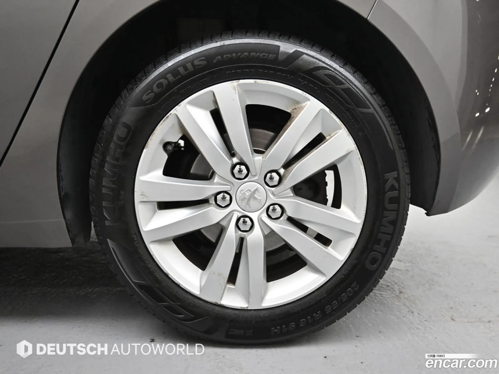 Peugeot 308 2015 — 12