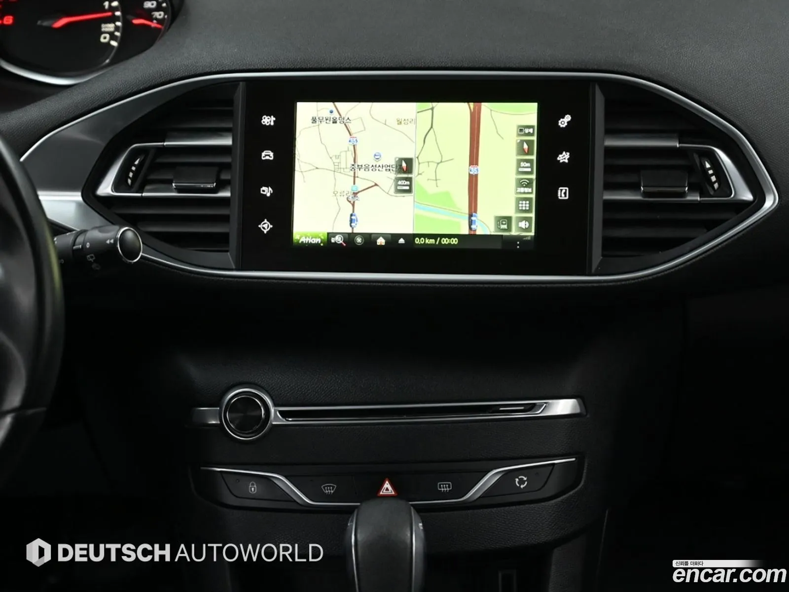 Peugeot 308 2015 — 3