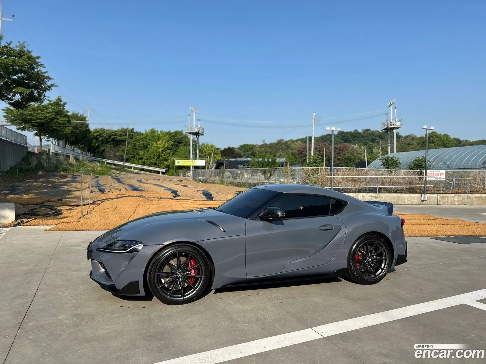 Toyota Supra 2024 — 2