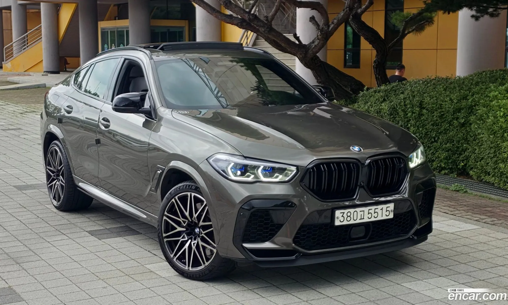 BMW X6 M 2021 — 18