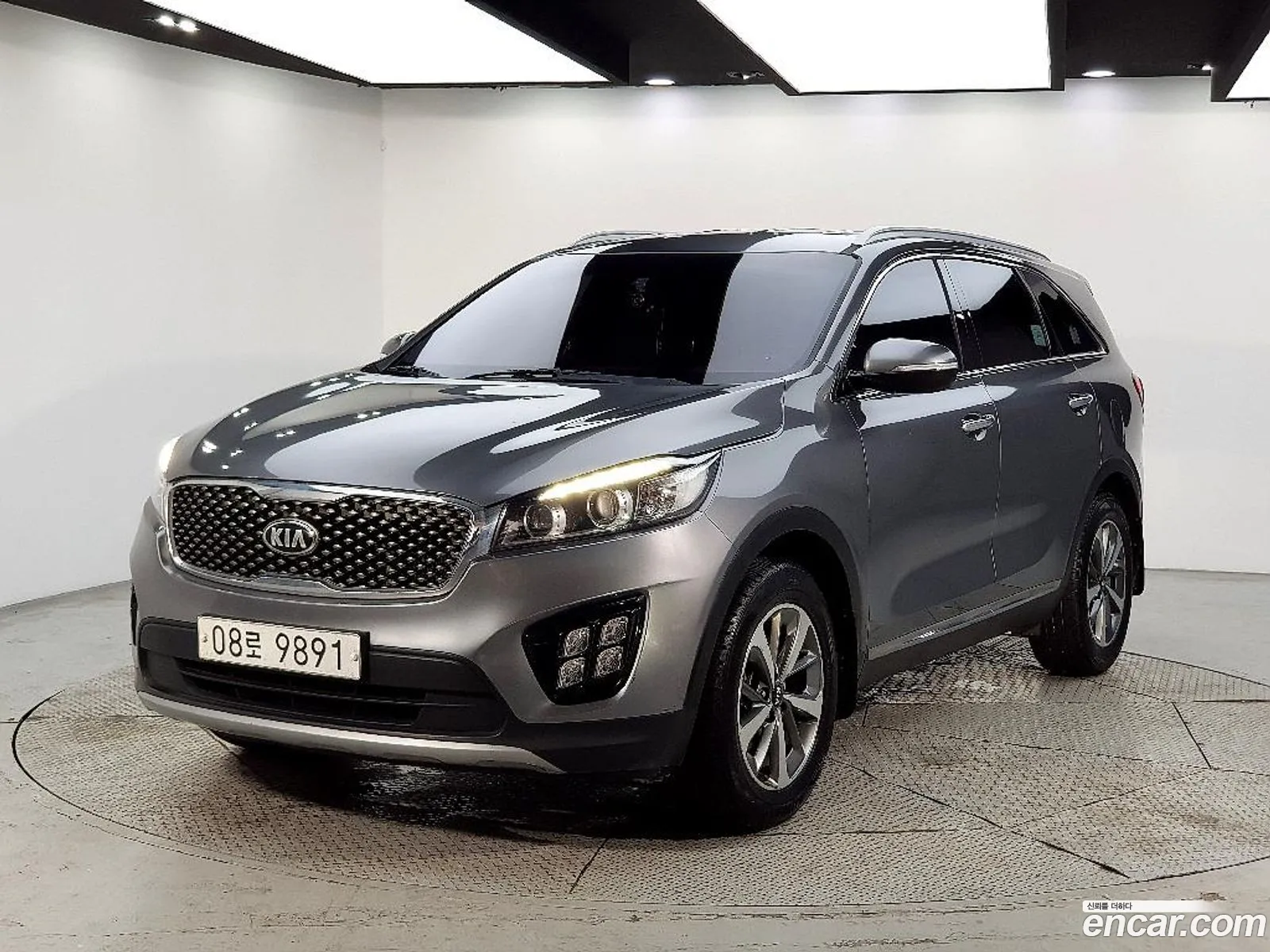 Kia Sorento 2016 — 16