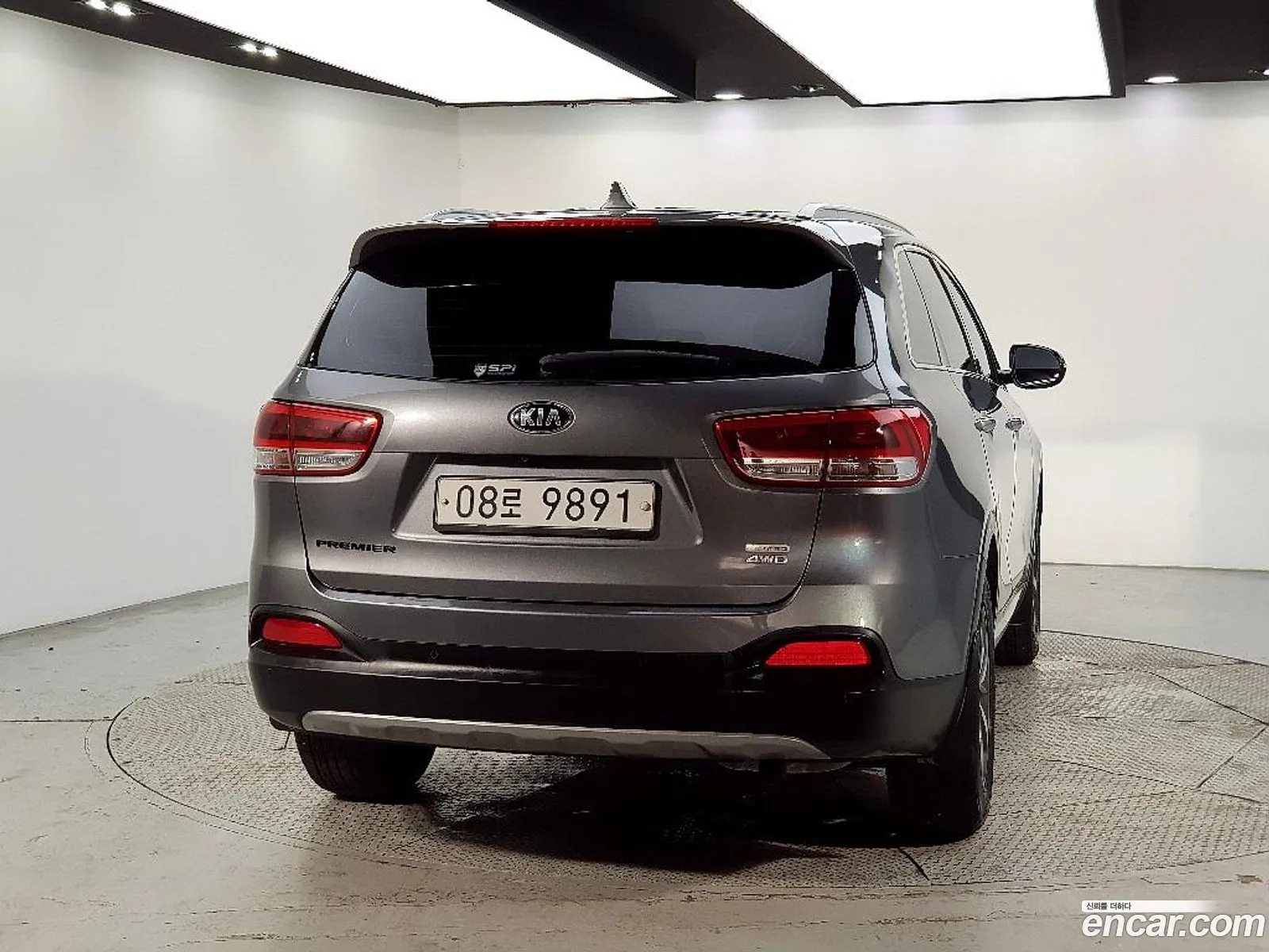 Kia Sorento 2016 — 12