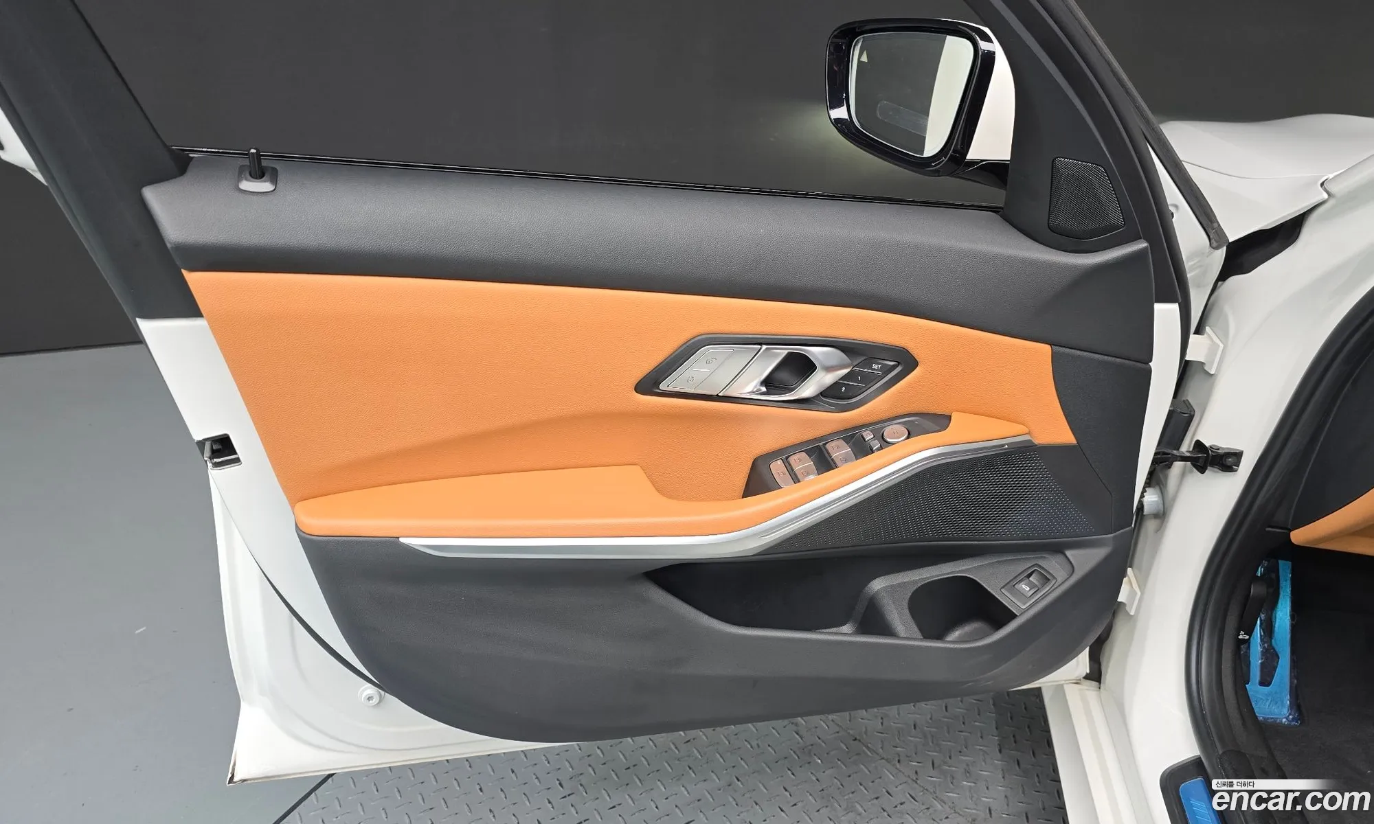 BMW 3 Series 2023 — 12