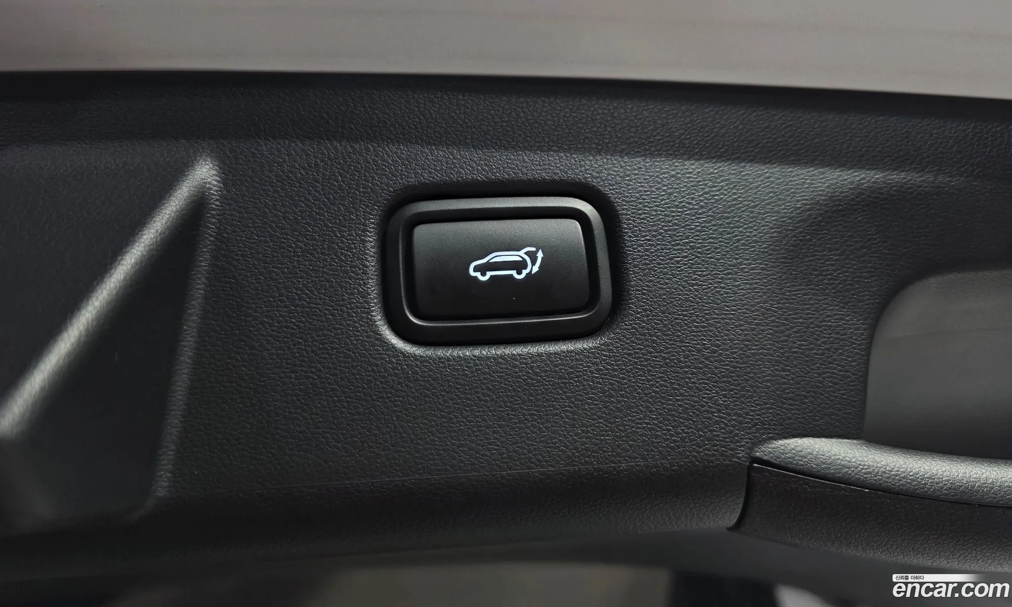 Hyundai Tucson Hybrid 2025 — 7