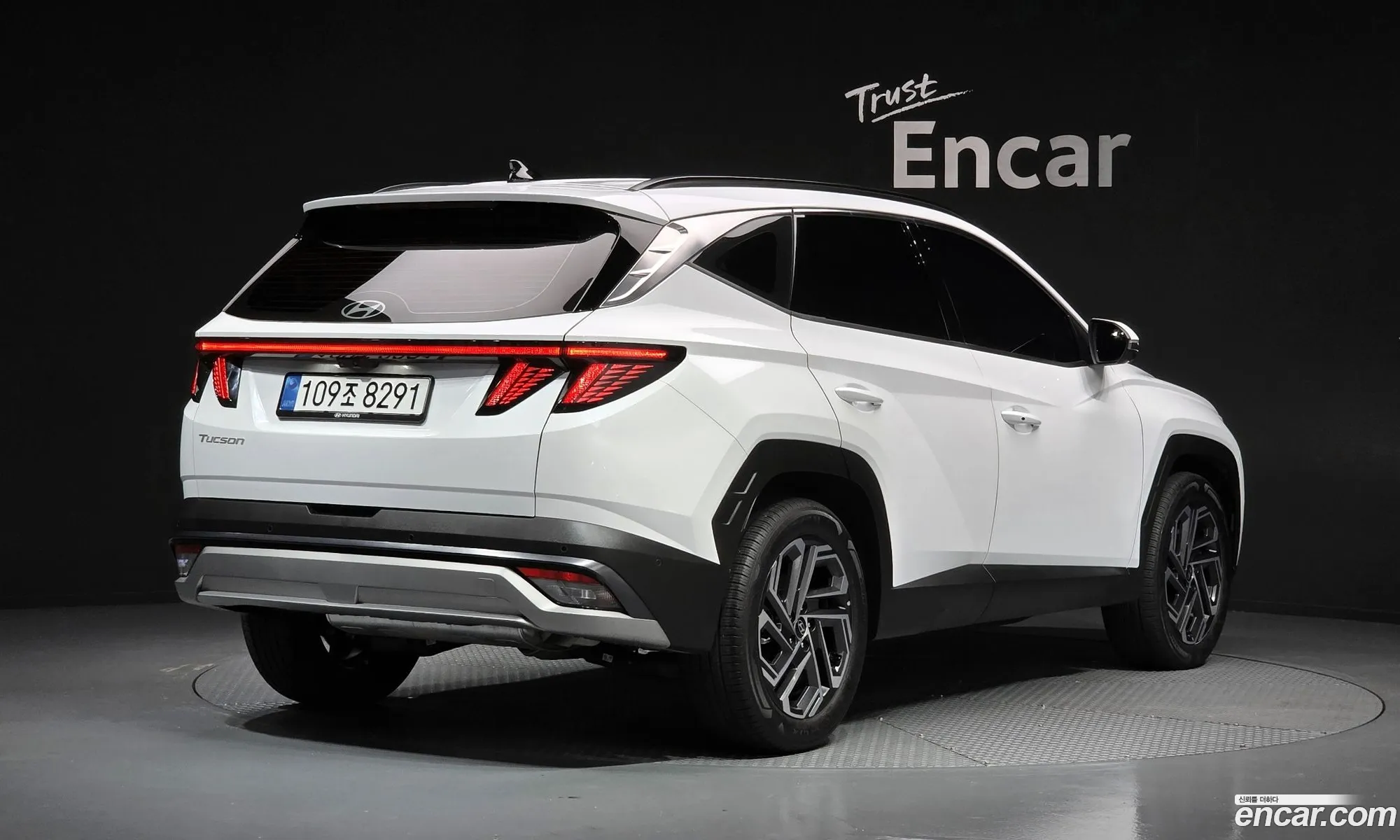 Hyundai Tucson Hybrid 2025 — 11