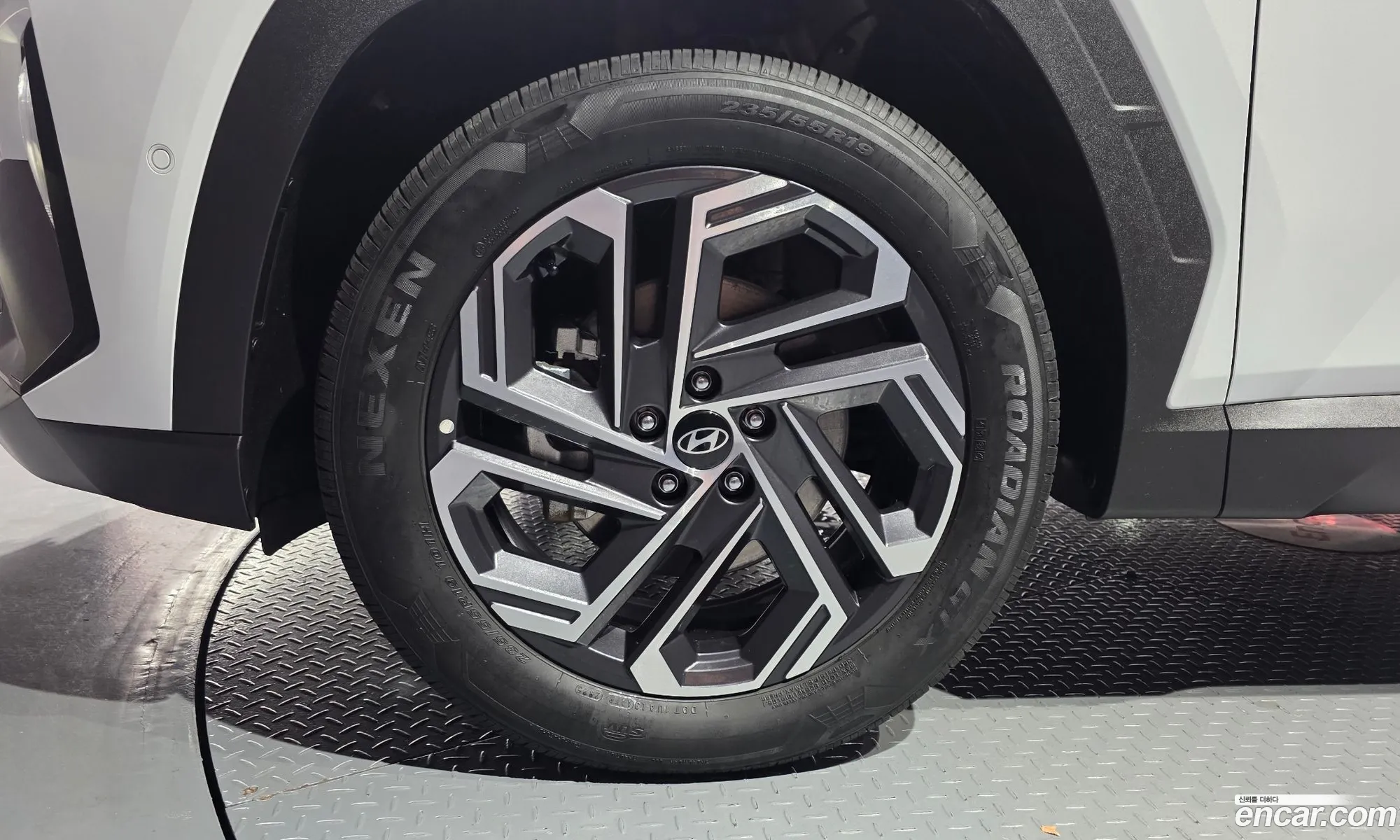 Hyundai Tucson Hybrid 2025 — 6